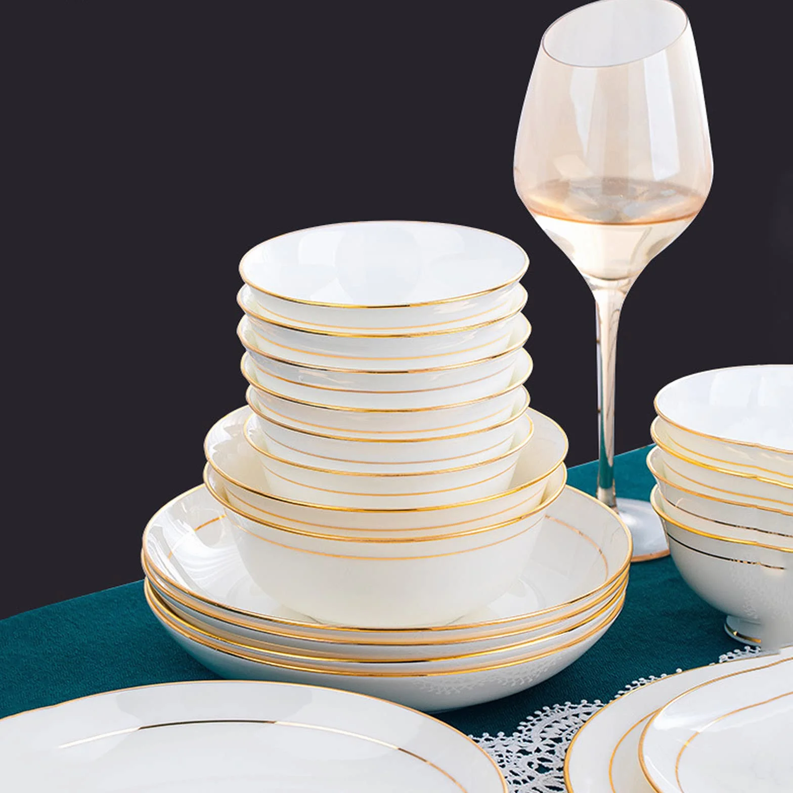 Ceramiczny zestaw obiadowy Combi Nordic Ceramic Glaze Dish Phnom Penh Naczynia kombinowane Zastawa stołowa odpowiednia dla rodziny Hotel Restauracja