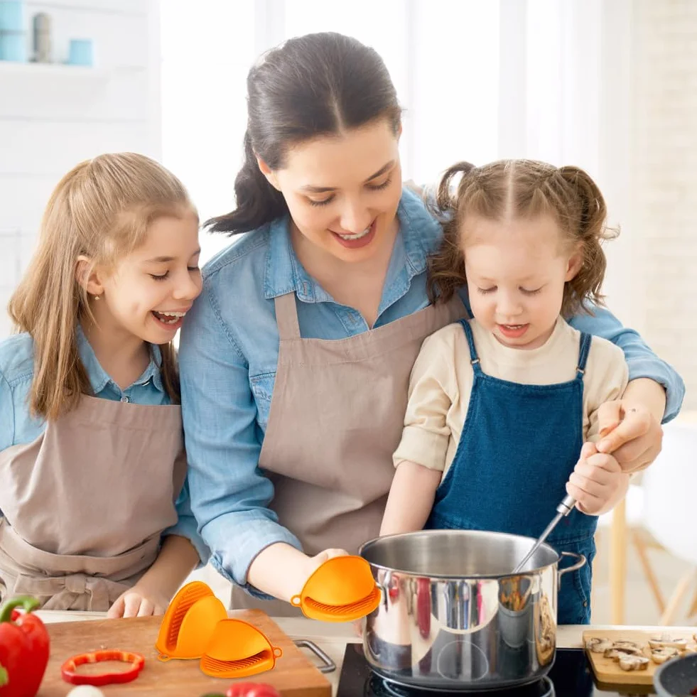 AUAUY 1 para mini silikonowych rękawic kuchennych, odporne na wysokie temperatury, urocze rękawice do piekarnika, małe uchwyty do garnków, do kuchni, do frytownicy powietrznej, para rękawic do