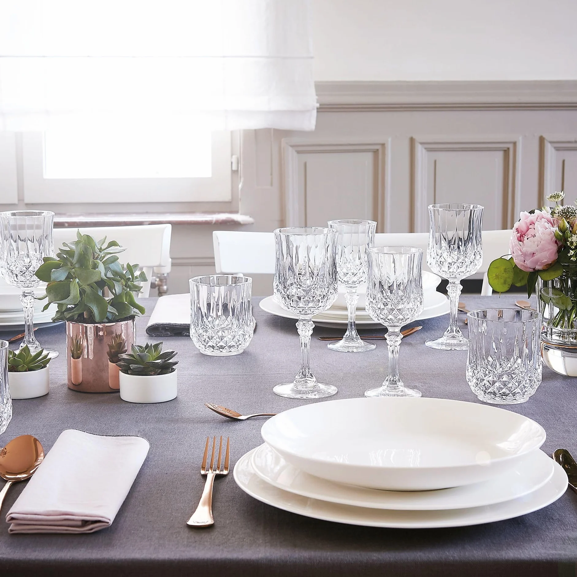 Cristal d'Arques Paris - Kolekcja Longchamp - 6 niskich kieliszków 32cl w Kwarx - Błyszczący, przezroczystość i wysoka wytrzymałość - Ikoniczne listwy - Wyprodukowano we Francji