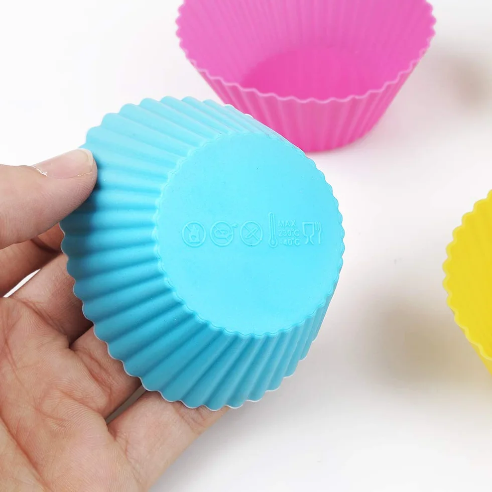 Newk Wielokrotnego użytku silikonowe kubki do pieczenia, 48 paczek Nonstick Food Grade silikonowe formy DIY do Cupcake Liners, Muffins Cup Mold, 8 kolorów