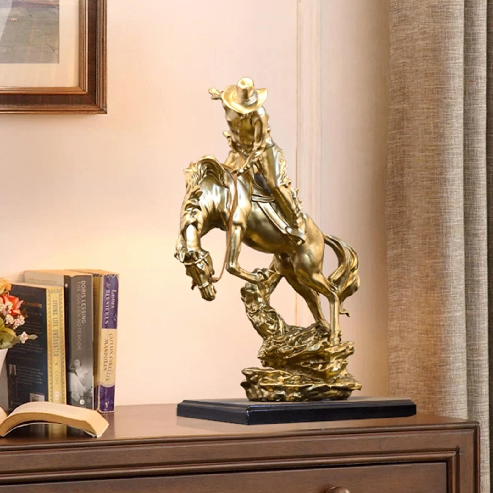 Dekoracja biurka Artystyczna Statua - Rzeźba Ornament - Zachodni Kowboj Jeżdżący Konia Statua Rycerza Wojownika Figurka Kolekcja Żywicy Bucking Bronco Statua, Figurka artystyczna Prezenty
