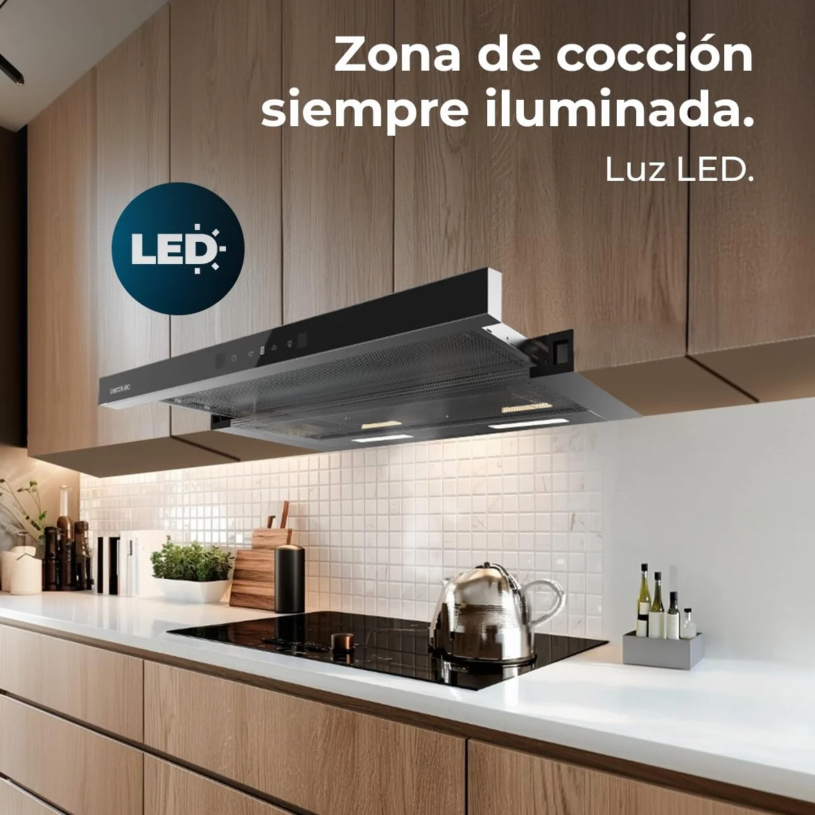 Cecotec Okap teleskopowy 70 cm Bolero Flux TLT 704400 Glass Black A+++. Ssanie 431,2 m³/h, niskie zużycie prądu, silnik DC, kontrola ruchu i dotyk, szkło przednie czarny, korpus ze stali nierdzewnej