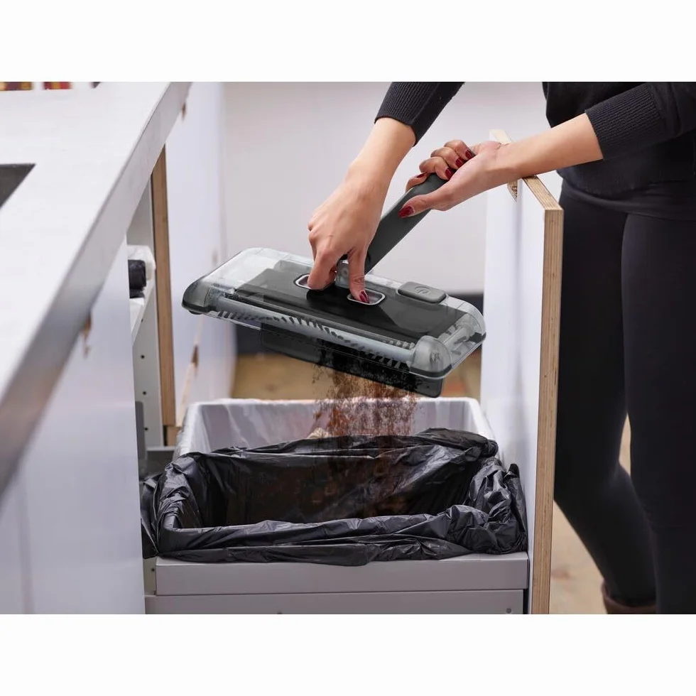 BLACK & DECKER Produkt Escoba a batería 7,2V 1,5Ah Litio