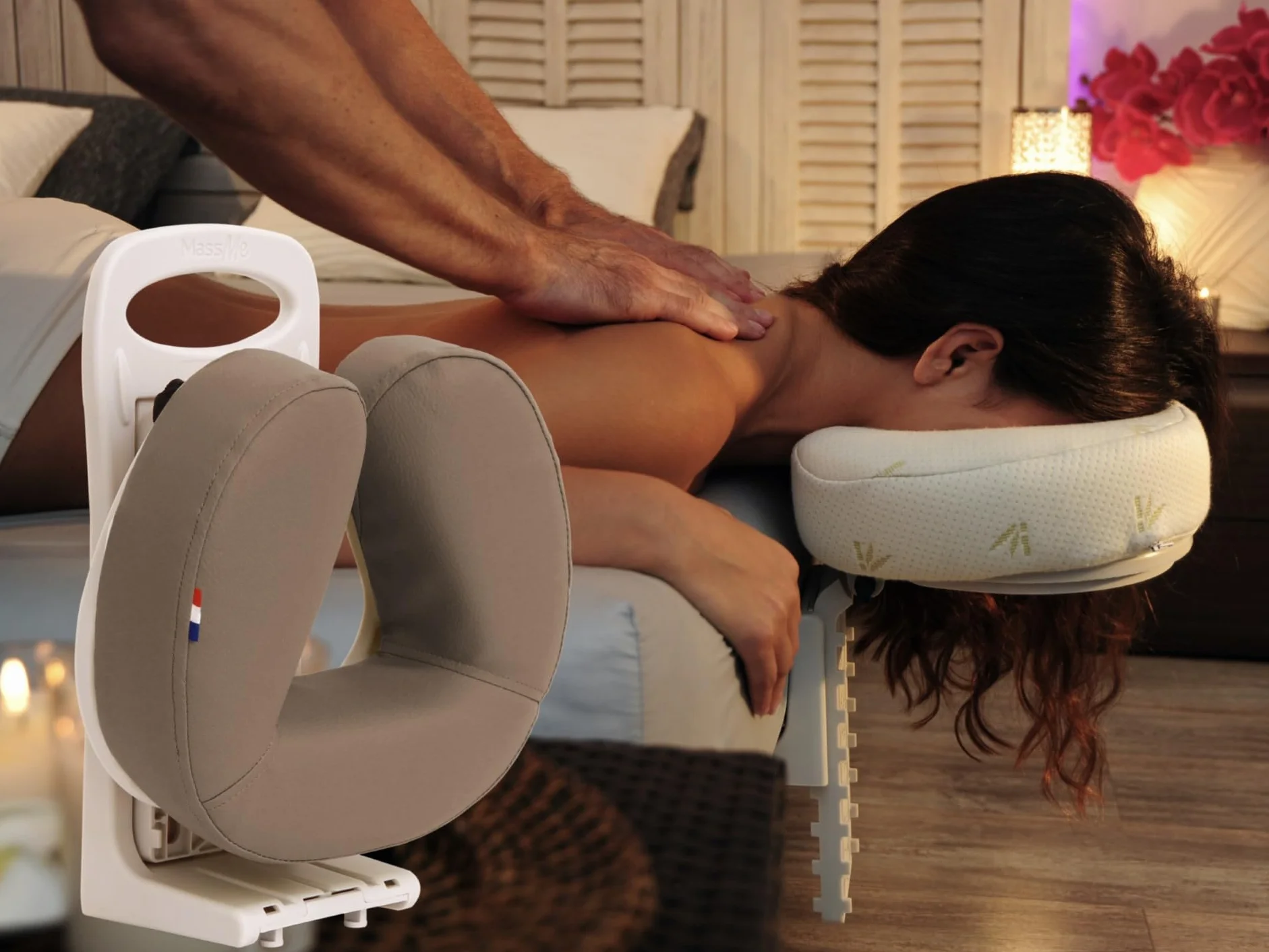 Leżący lub siedzący zagłówek do masażu do łóżka lub stołu, regulowana wysokość i nachylenie, ergonomiczna poduszka z pamięcią kształtu 8 cm, składany, uchwyt do przenoszenia (Brązowy)