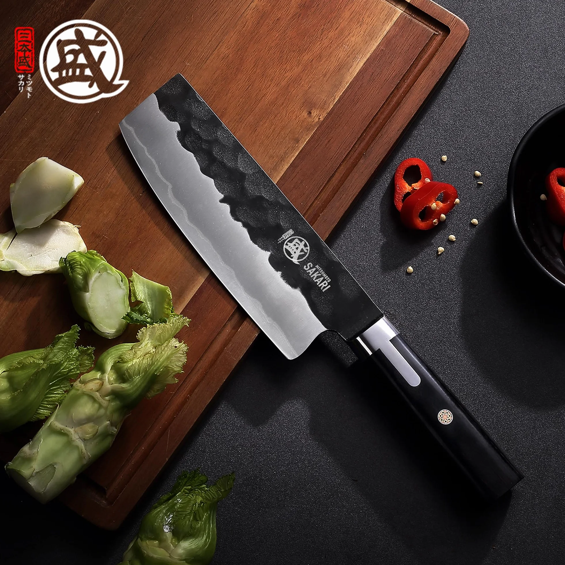 MITSUMOTO SAKARI Nóż Nakiri 17 cm, Nóż Kuchenny ze Stali Proszkowej S301 | Płaskie Ostrze, Czarna Rękojeść z Drewna Pakka, Przeznaczony Specjalnie do Obróbki Warzyw