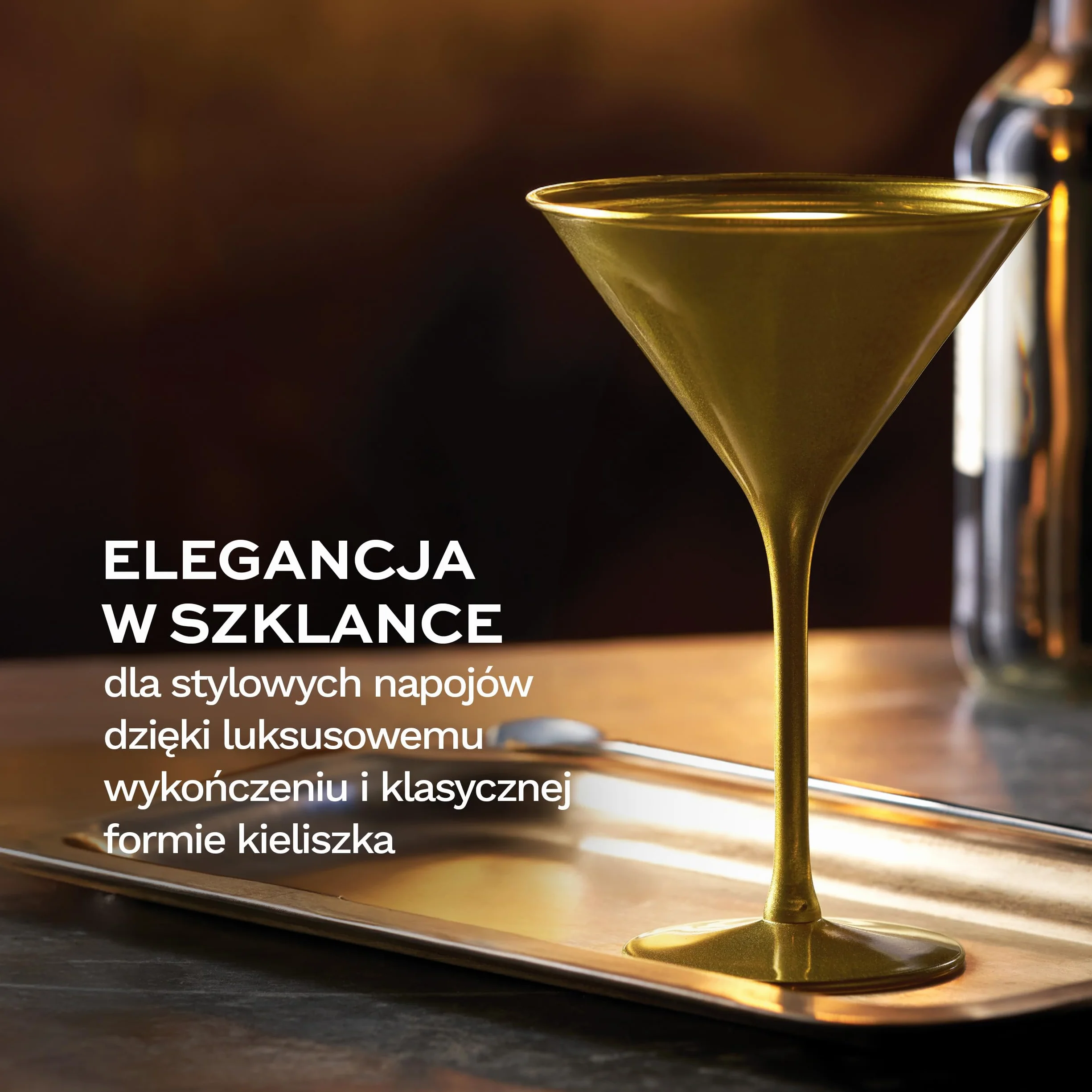 Stölzle Lausitz Kieliszki do Koktajli Elements Złote 6 Sztuk 240 ml – Eleganckie Kieliszki Idealne do Martini & Manhattan – Złote Kieliszki Martini z Kryształu – Można Myć w Zmywarce
