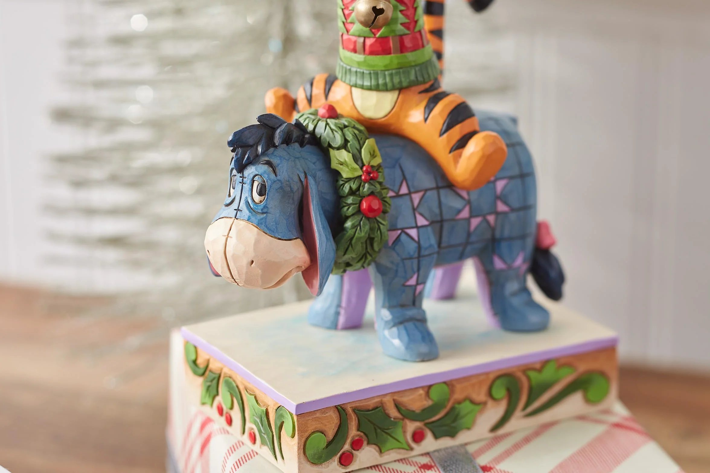 Disney Traditions Christmas Pooh Stacked figurka