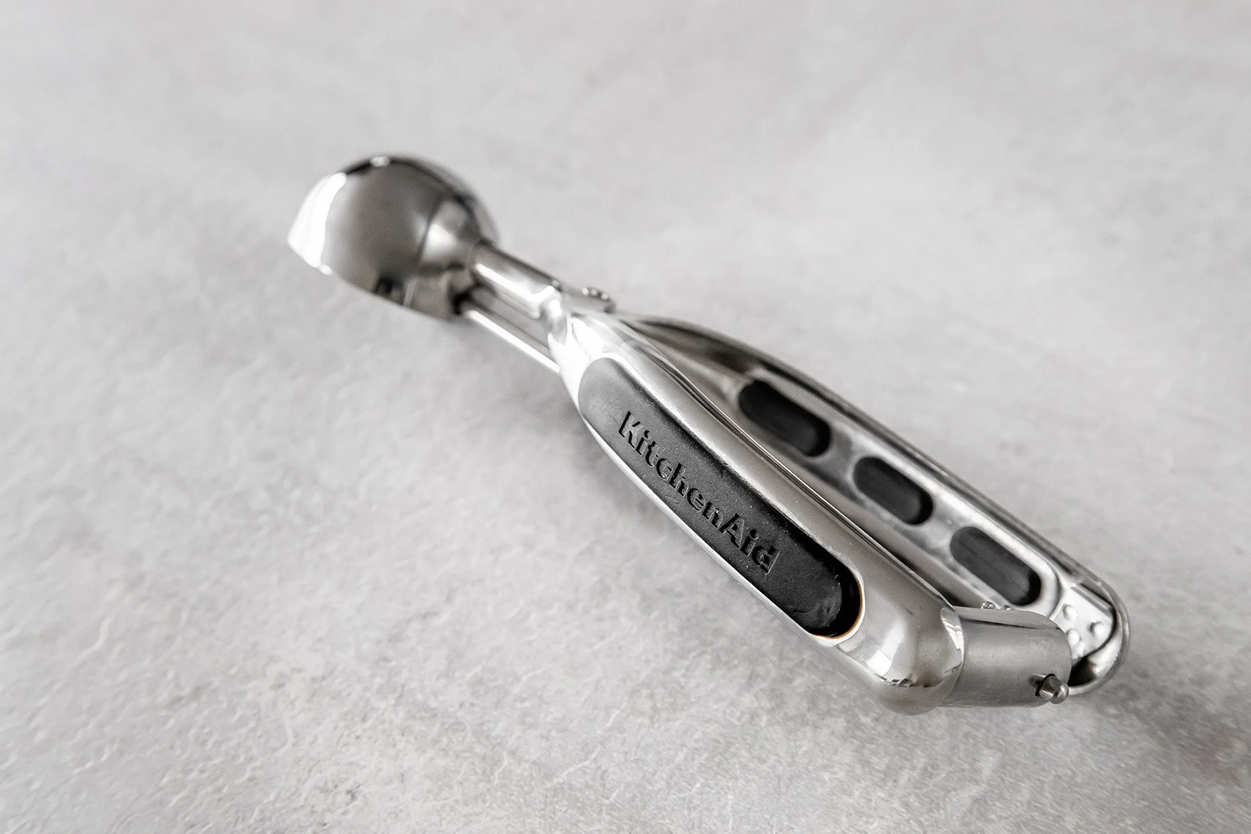 KitchenAid Universal Ice Cream Scoop, Cream