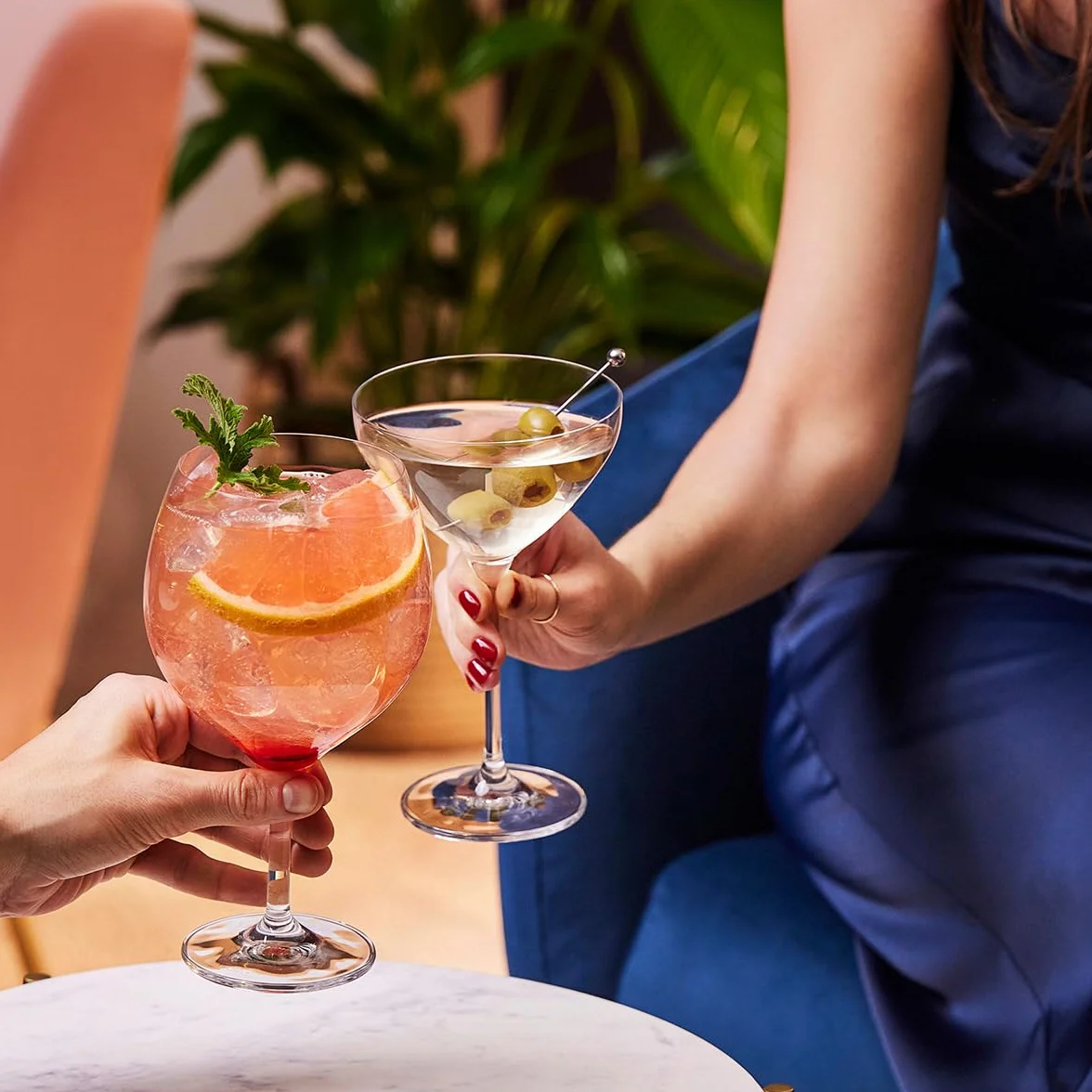 KROSNO Harmony Kieliszki do Martini i Koktajli 340 ml Zestaw 6 szt – Szkło Kryształowe Bezołowiowe, Klasyczna Szeroka Czasza, Długa Nóżka, Do Cosmopolitan, Drinków, Zmywarka