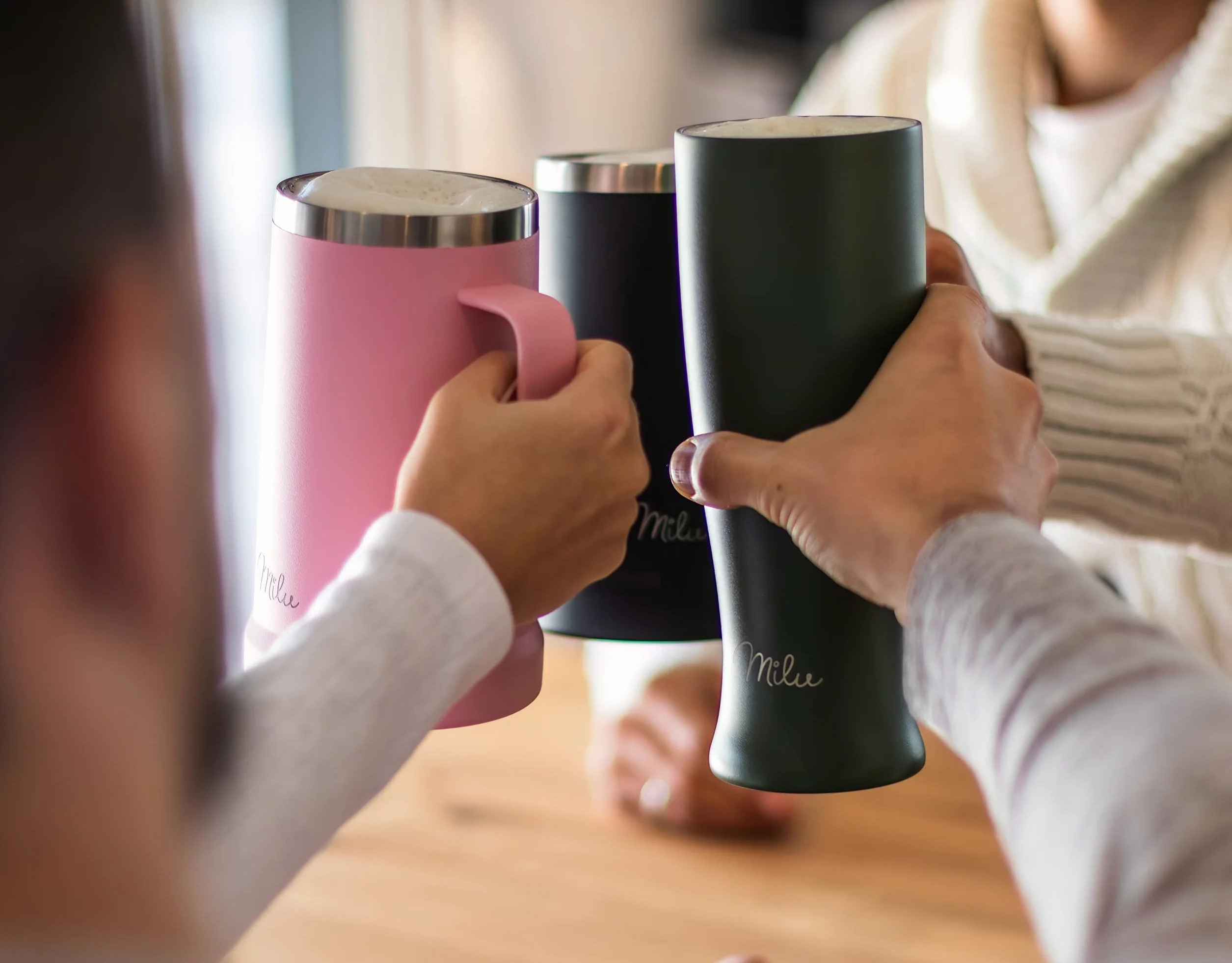 Milu Szklanka do piwa pszenicznego Stali Nierdzewnej | Kufel do piwa z pokrywką piwo zimne przez 7 godzin | Beer Pint izolowane termo kubek (500ml, Oliwkowo-zielony)
