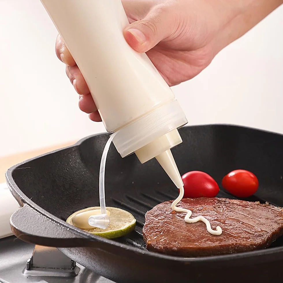 Butelka do wyciskania sosu 500 ml z nakrętką 4 szt. plastikowy dozownik do butelek do wyciskania przypraw, ketchupu, musztardy, Mayo, oliwy z oliwek, przezroczysty, 473 ml