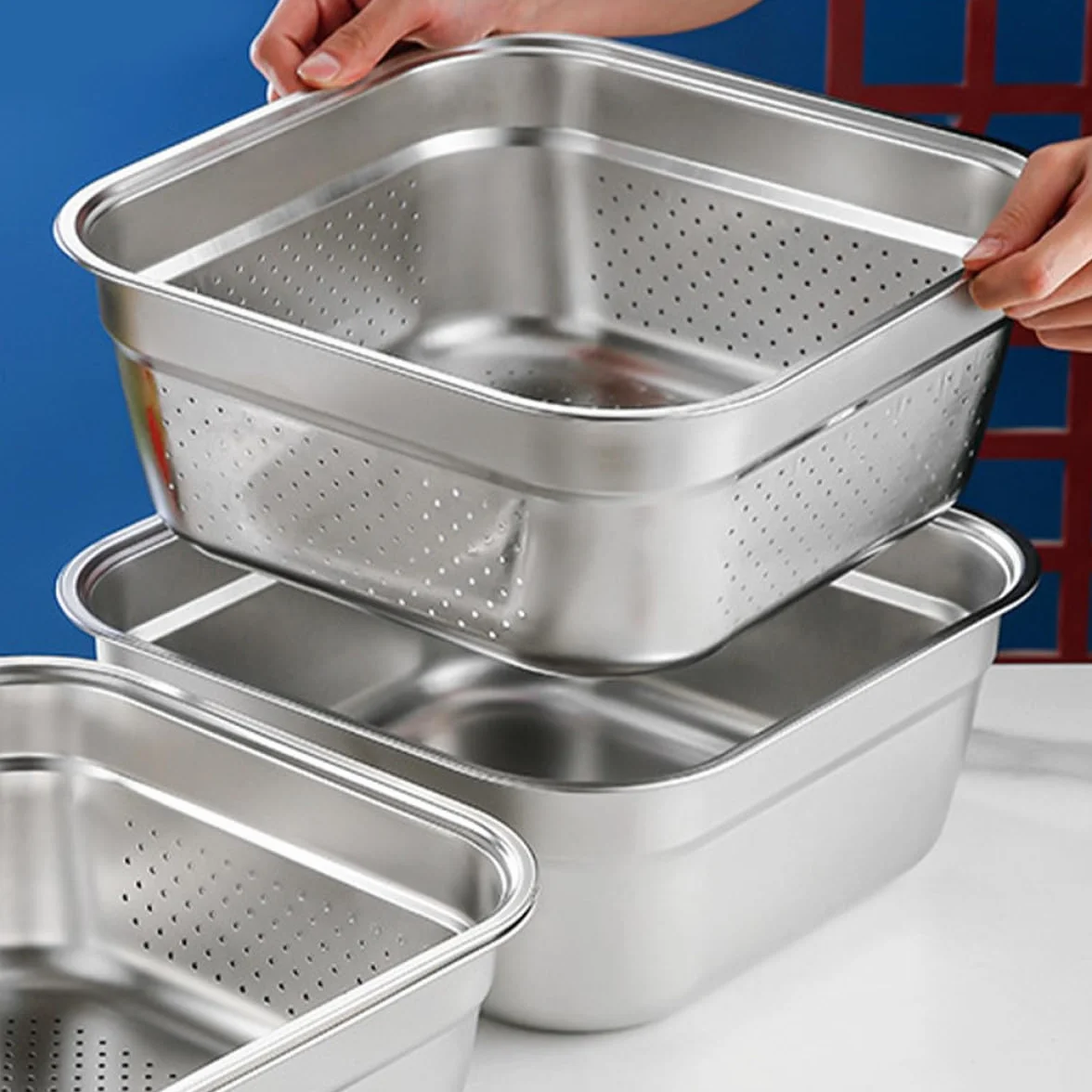 Kwadratowy durszlak ze stali nierdzewnej 27 cm, wszechstronne sitko kuchenne do mycia owoców i warzyw, kompaktowy, trwały, łatwy drenaż, niezbędne narzędzie do gotowania