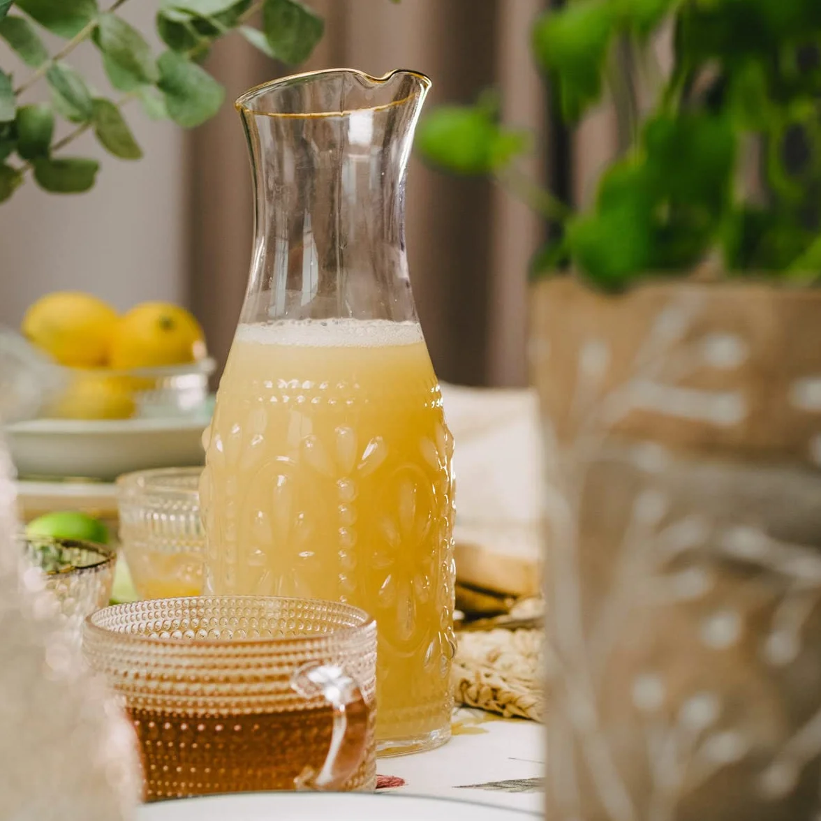 KARAFKA PREZENT ze złotą obwódką BARREL 1,2l HOMLA