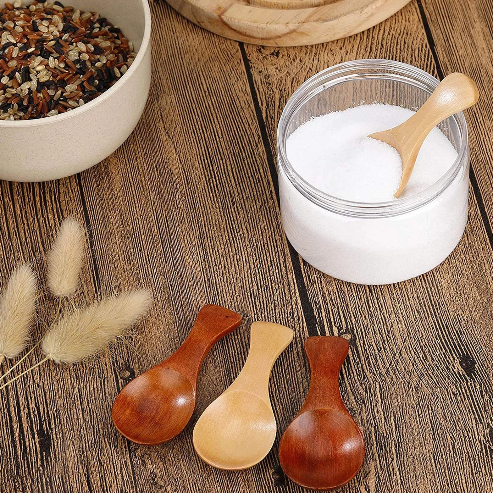 Dulau 6 sztuk mini łyżeczek drewnianych z krótką rączką, mała łyżka do soli do kąpieli, mała łyżka do małych słoików na dżemy, przypraw, cukru, kawy, herbaty, słodyczy.