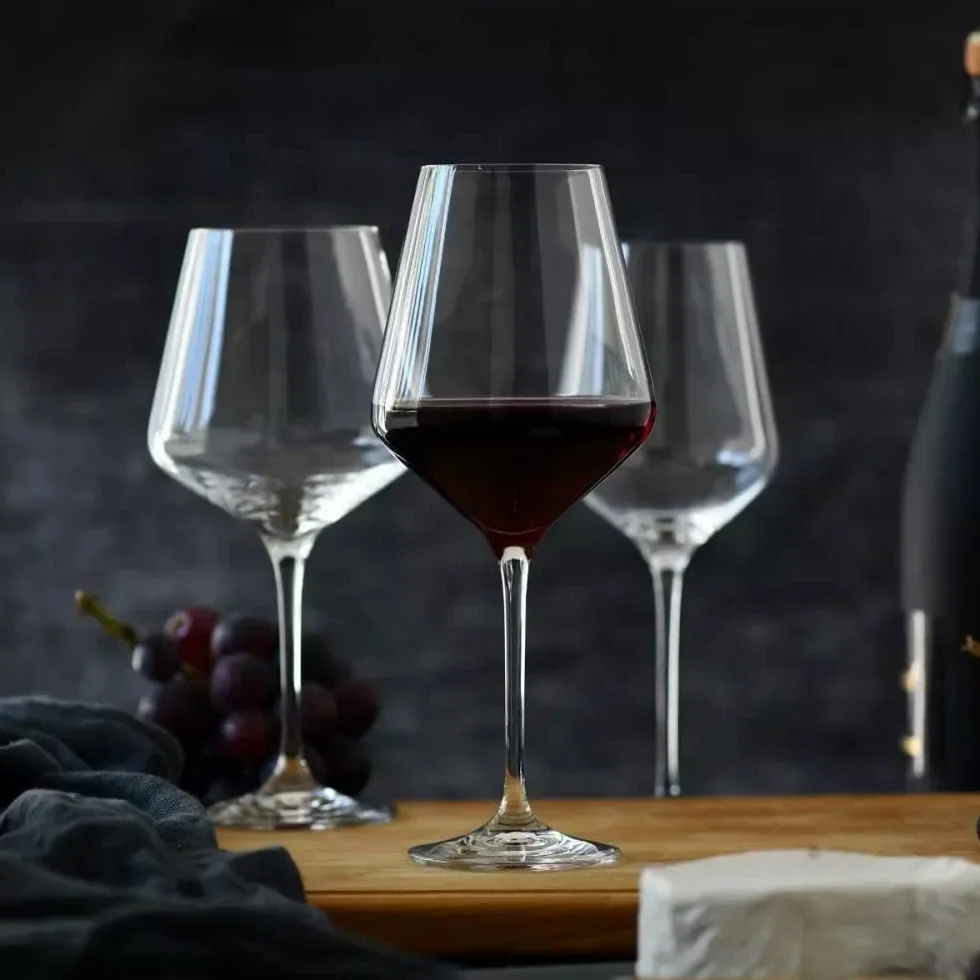 KROSNO Kieliszki do wina czerwonego | Zestaw 6 sztuk | 490 ML | Kolekcja Avant-Garde | Kryształ bezołowiowy | Do domu, restauracji & przyjęć | Można myć w zmywarce