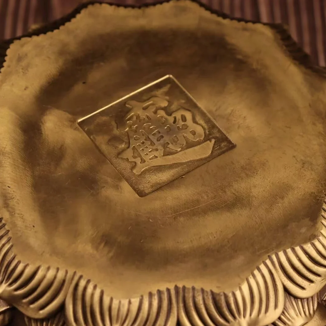 Ręcznie robione miedziane materiały cielesne do dekoracji salonu w sklepie na pieniądze (1 * 18 * 18 * 8cm1,8kg)