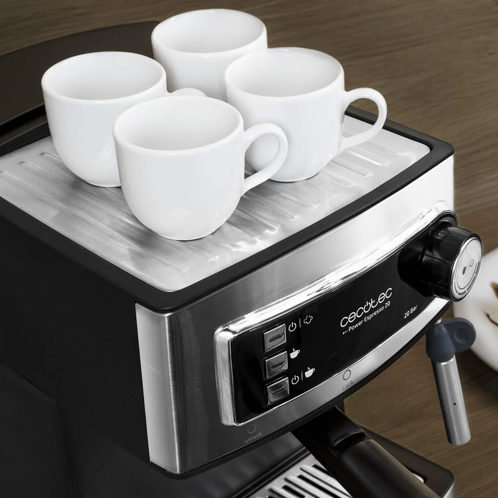 Cecotec Ekspres do kawy Espresso i Cappuccino Power Espresso. 20 barów ciśnieniowych, regulowany parowiec, ramię z podwójnym wyjściem, podgrzewacze, pojemność 1,5 l, w zestawie łyżka do prasy