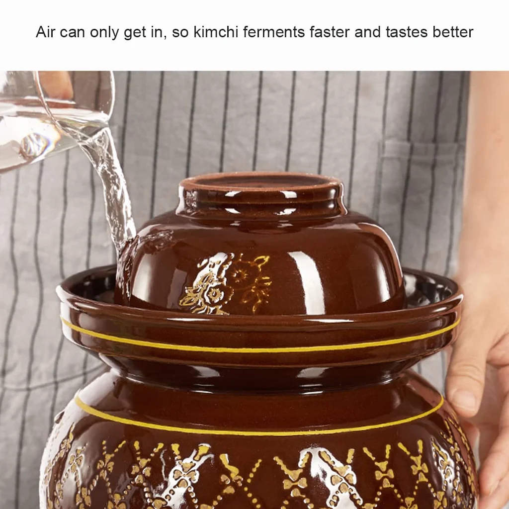 Tradycyjny chiński porcelanowy garnek do marynowania, zagęszczony ceramiczny garnek do wytrawiania, garnek fermentacyjny z pokrywą z uszczelką wodną kamionkowy fermentor do Kimchi 9 kg