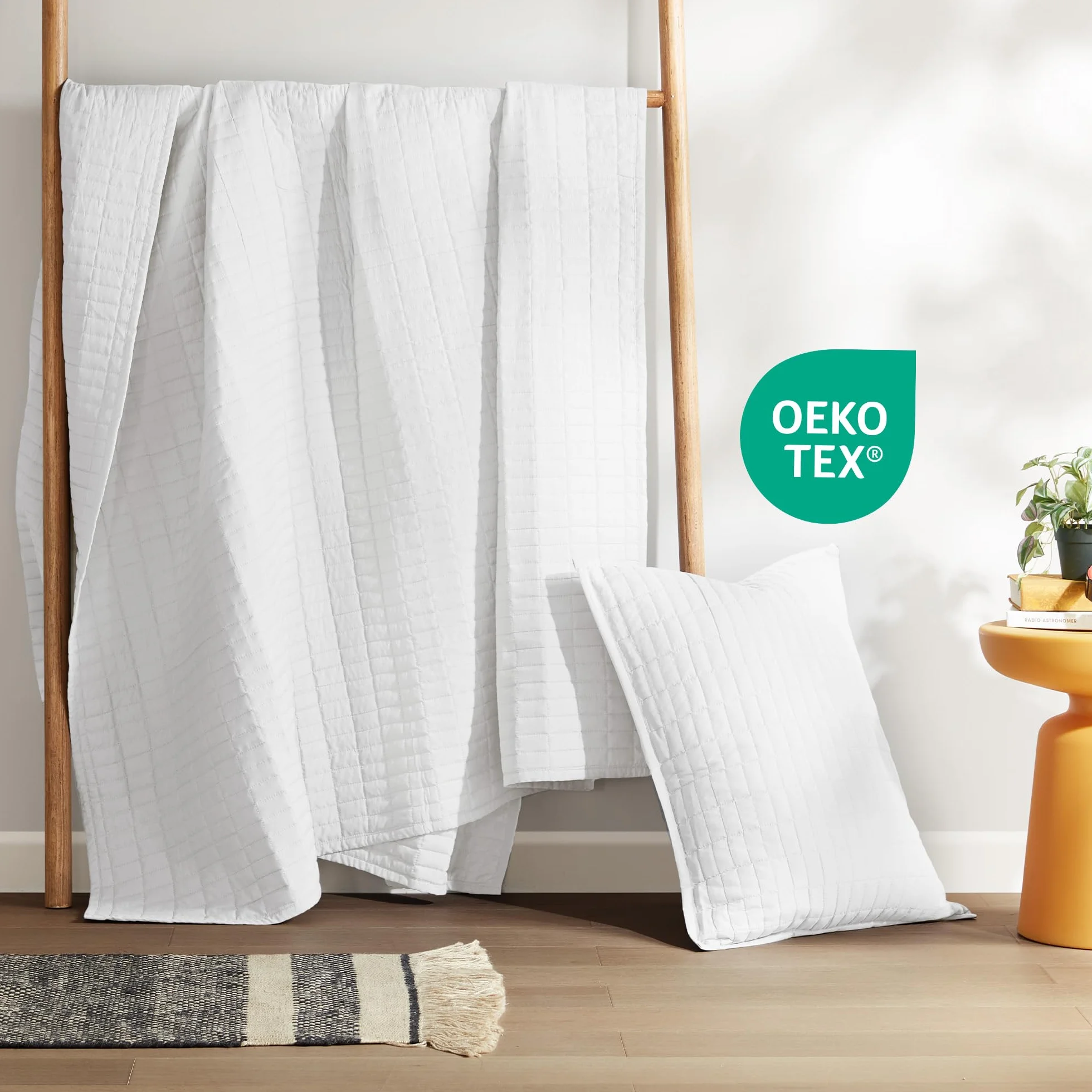 Comfort Spaces Kienna Quilt Set Double Sided Stitching White Twin/Twin XL 2 Piece