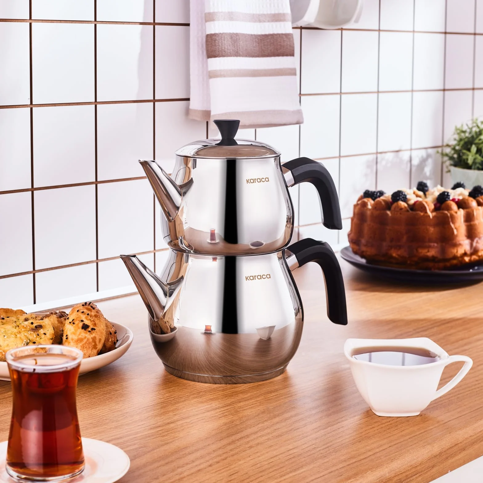 Karaca Kayra zestaw czajniczek do herbaty, czarny, czajniczek 1 l, czajnik 1,75 l, stal nierdzewna 18/10, z sitkiem do herbaty, 2 lata, trwały, zdrowy, metalowy, odpowiedni do stosowania na