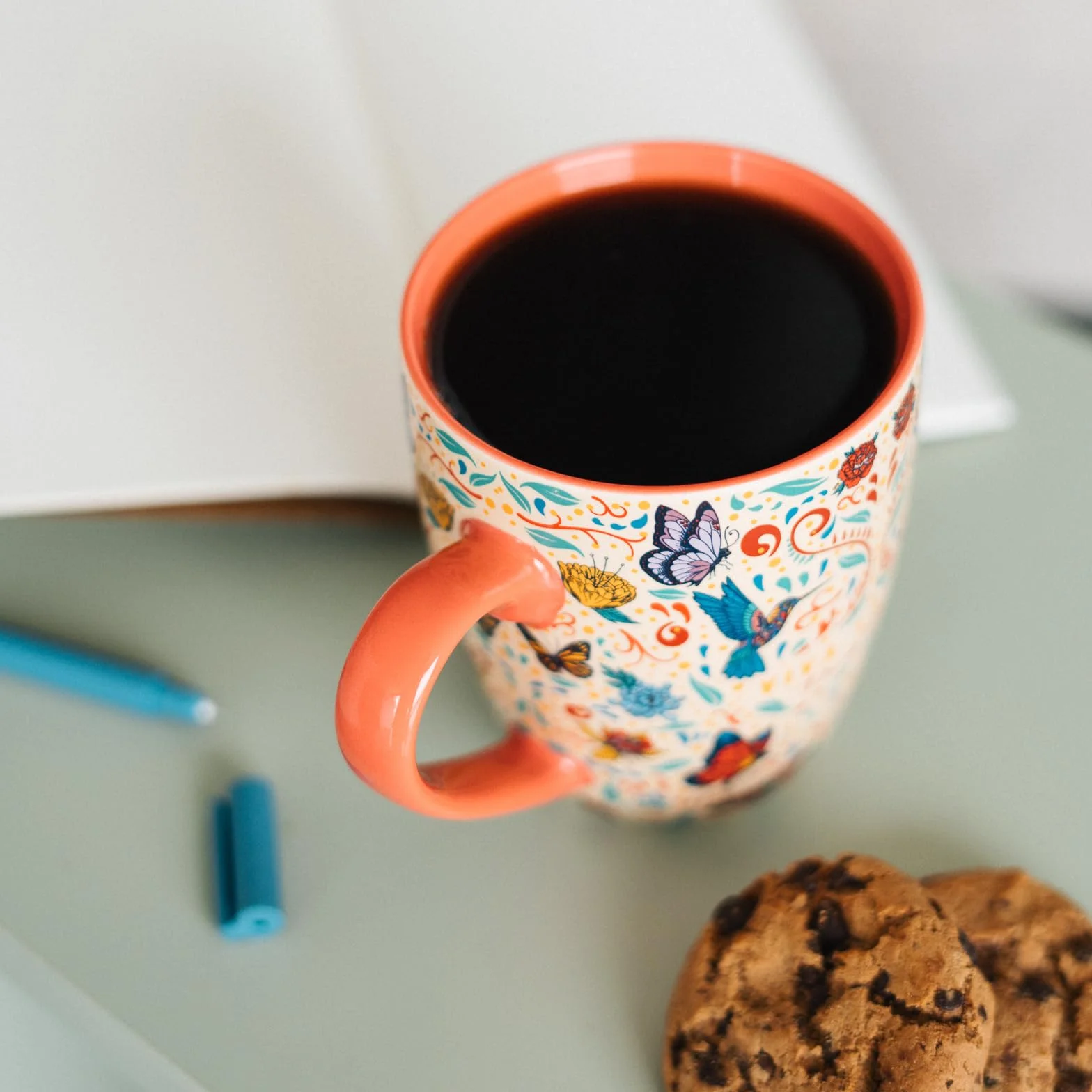 Grupo Erik Ceramic Mug Frida Kahlo | 11.8 oz - 350 ml Coffee Mug Tea, Cool Mugs and Cups | Frida Kahlo Gifts Under 15 Pounds, Flowers Gifts For Friends