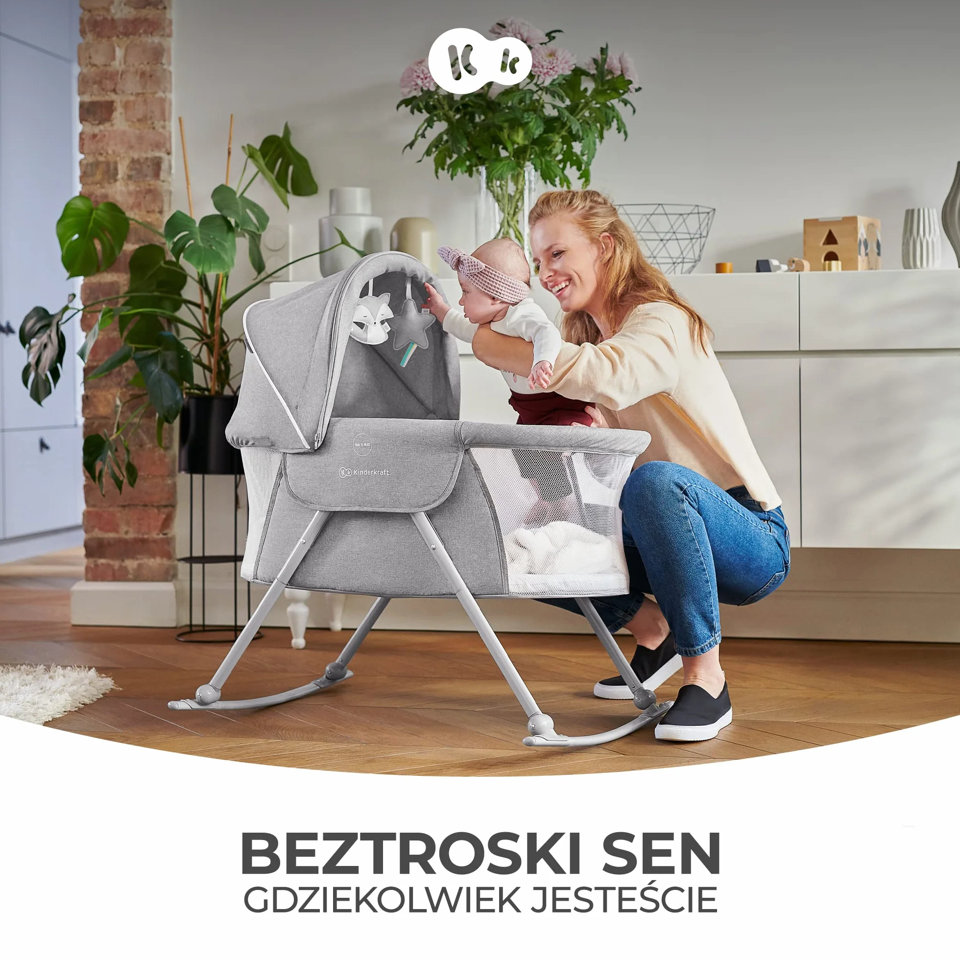 Kinderkraft Łóżeczko dziecięce 3w1 LOVI, Łóżko turystyczne, Kołyska, Proste składanie, Pałąc z zestawem zabawek i moskitera w zestawie, Regulowana budka, Torba ułatwiająca transport, Beżowy