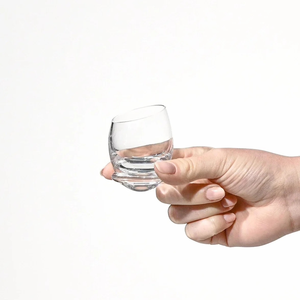 KROSNO Kieliszki do Wódki i Nalewek Roly-Poly, Komplet 6 x 40 ml | Szkło Kryształowe Bezołowiowe, bujająca forma, do nalewek, likierów i degustacji alkoholi, delikatne mycie ręczne