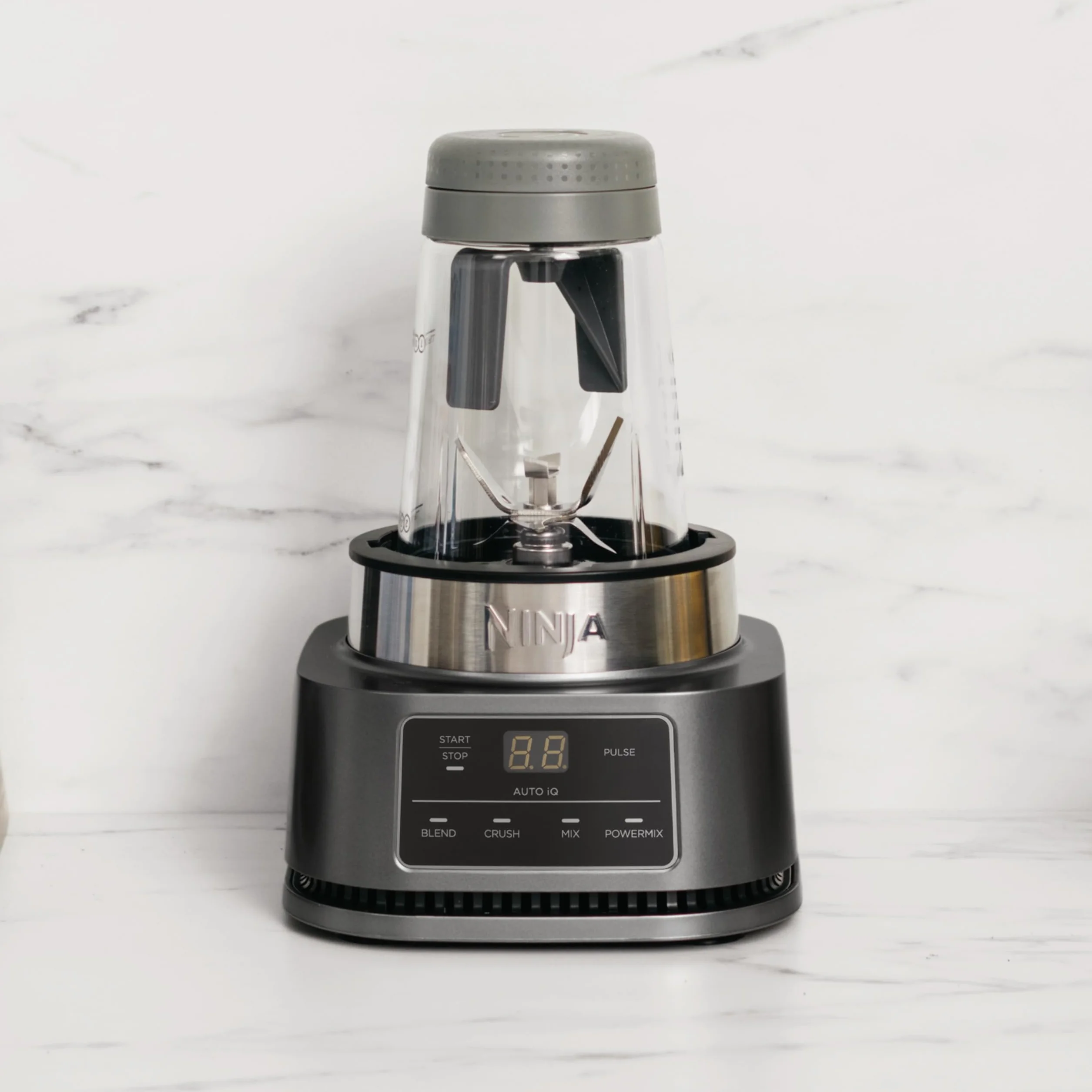 Ninja Foodi Power Nutri Mixer 2W1, Tworzenie Miseczek ze Smoothie, Mieszanie Gęstych Past i Mrożonych Napojów, Programy Automatyczne, Srebrny CB100EU