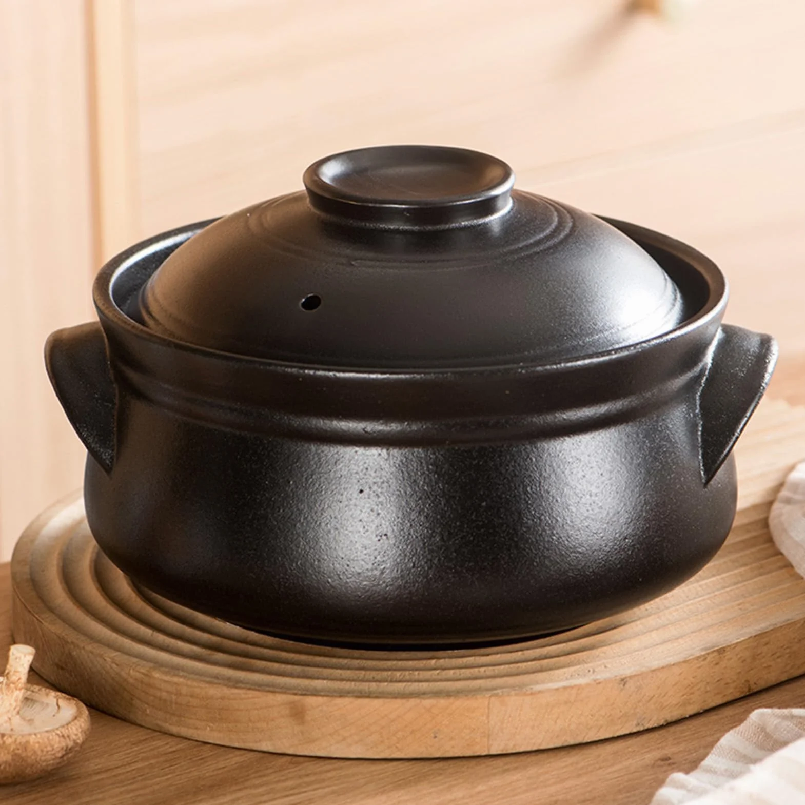 Ceramiczny garnek do gotowania, porcelanowa miska do zupy z uchwytem, zapiekanka i naczynia do gotowania na parze do makaronu i ryżu, zawiera pokrywkę i podwójną ceramiczną konstrukcję