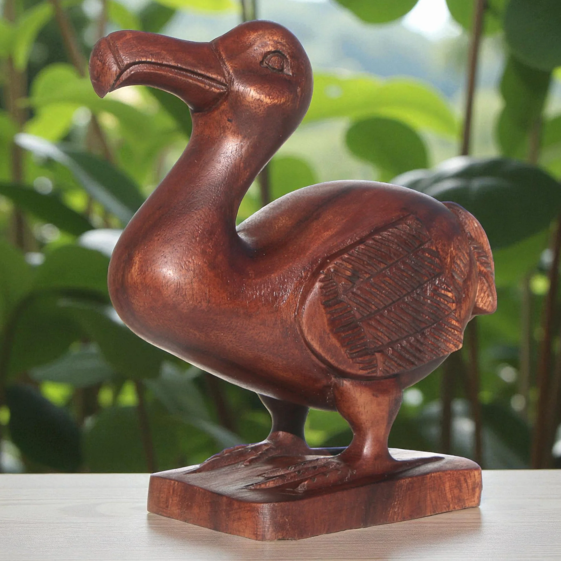 Piękna statuetka DODO – rzeźbienie z drewna jako pomysł na prezent na urodziny, Boże Narodzenie, do dekoracji, rękodzieło Mauritiusa (20 cm wysokości)