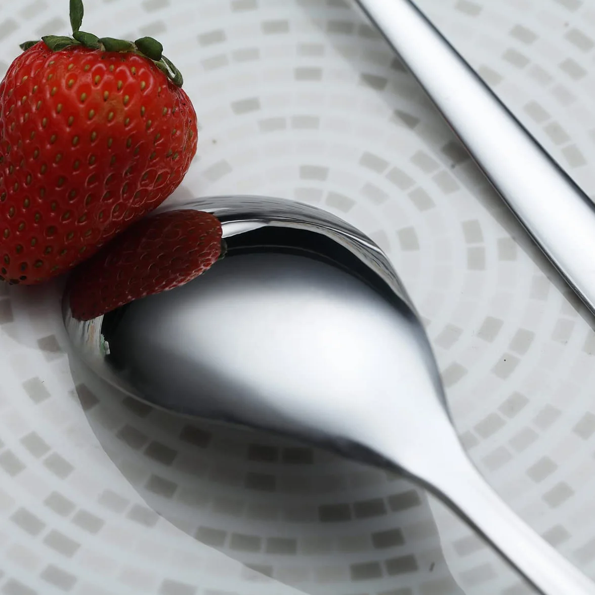 Łyżki obiadowe 6 sztuk, Kyraton 21,5 cm Łyżki stołowe ze stali nierdzewnej, łyżki do zupy Zestaw sztućców Solidny Łatwe do czyszczenia, Łyżki deserowe, Można myć w zmywarce
