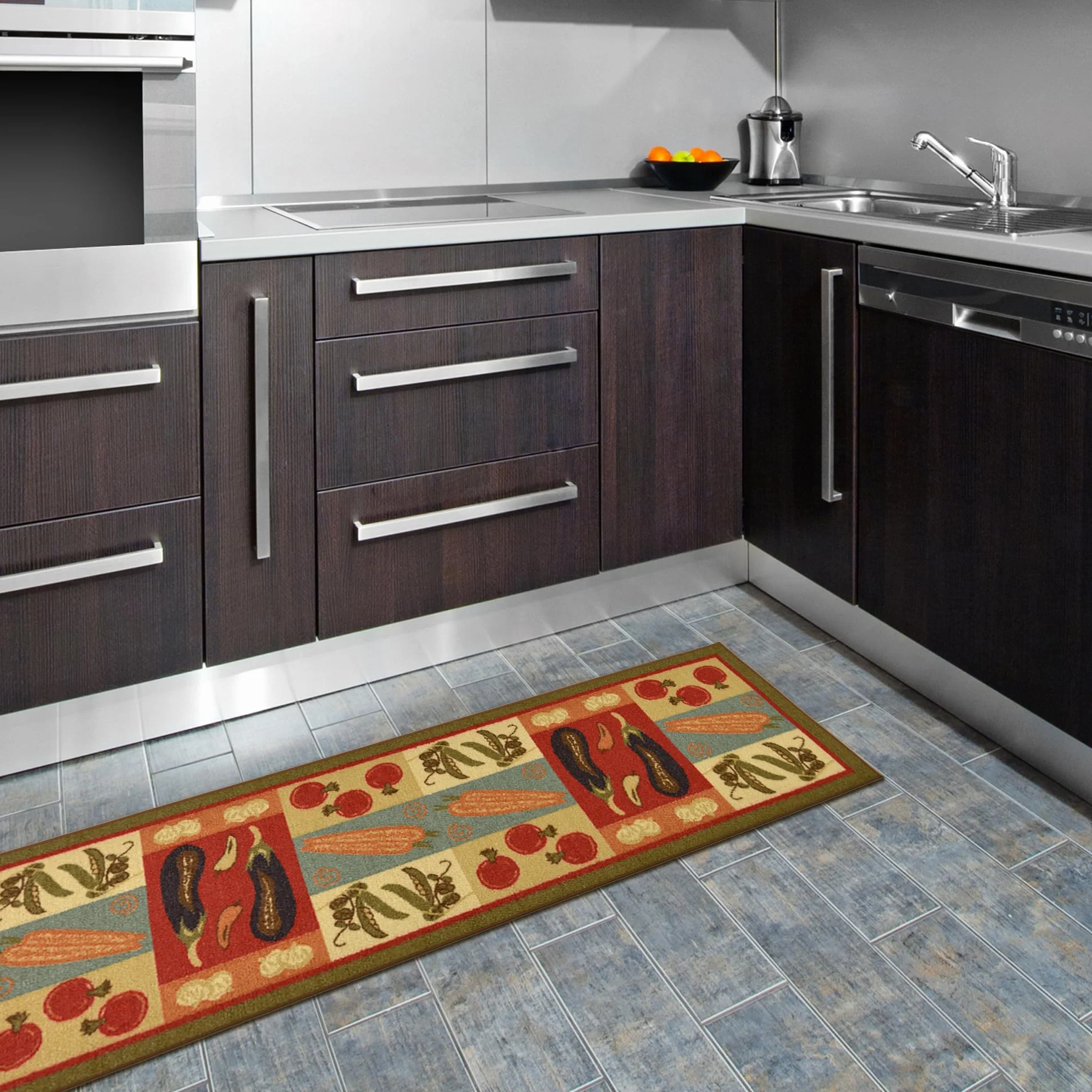 Ottomanson Sara's Kitchen Ciemnooliwkowozielone warzywa, designerski dywan z gumowym spodem, 50 x 150 cm, oliwkowozielony