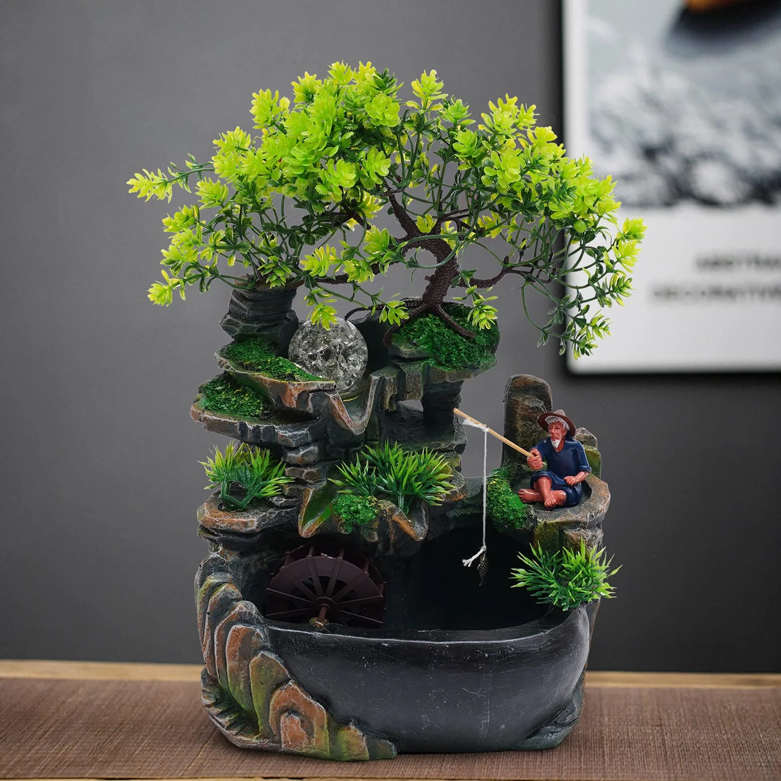 Fontanna Zen LED Wodospad Feng Shui z żywicy Rybak Drzewo H 30 cm