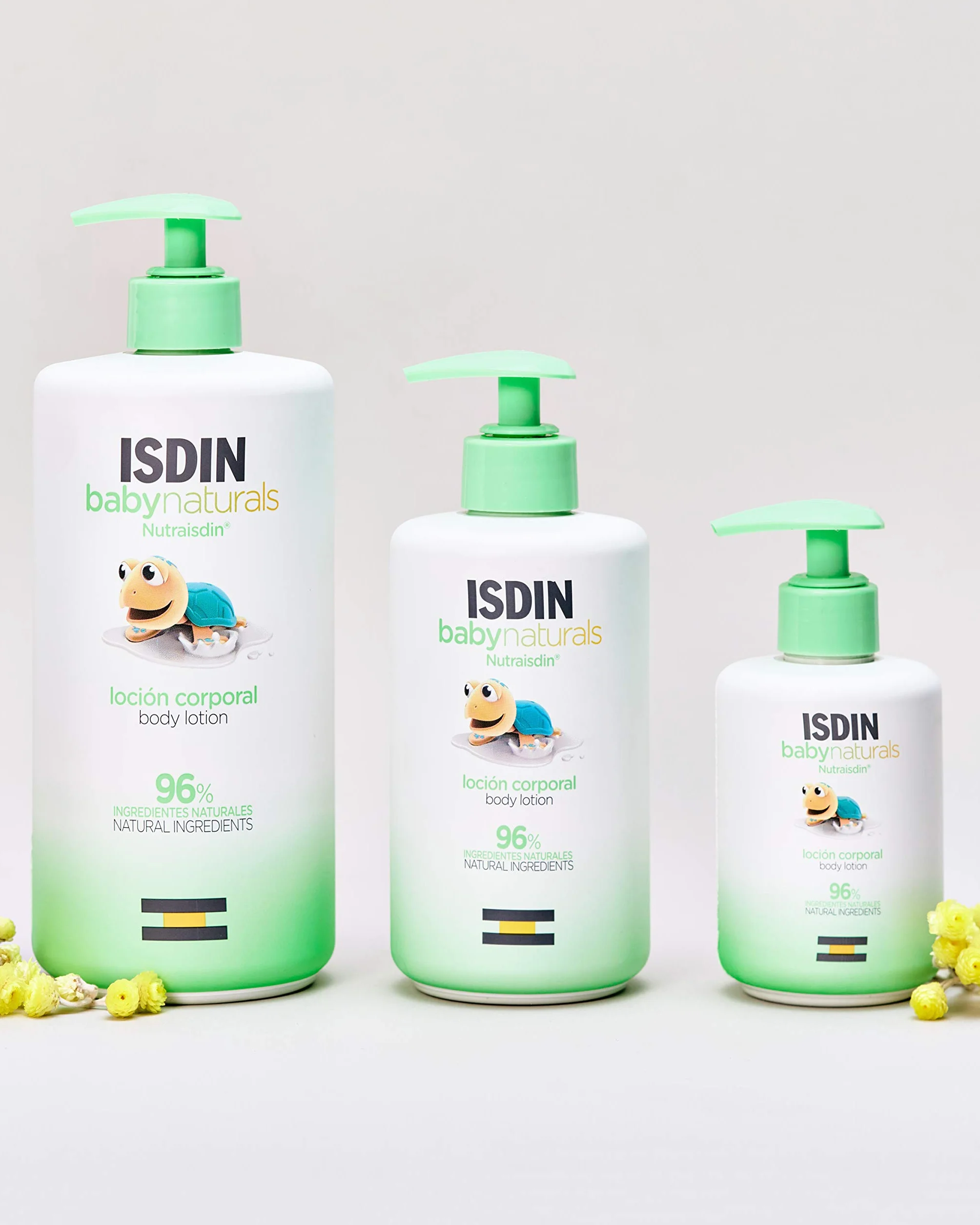 NutraISDIN Baby Naturals nawilżający balsam do ciała dla niemowląt, 96% składników pochodzenia naturalnego, 750 ml