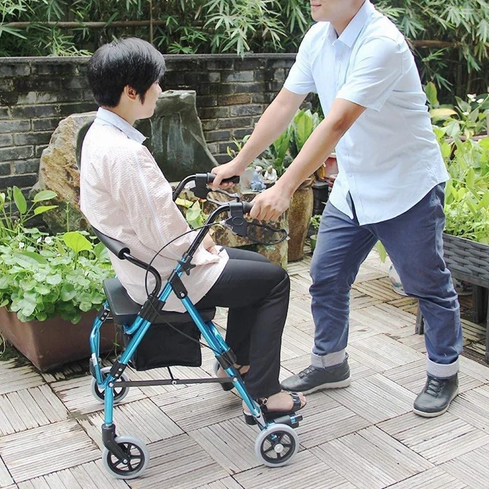 Walker Osoby w podeszłym wieku Wspomagany Walker Podłokietnik Walking Old People Kup jedzenie Może zabrać wózki Skuter Koszyk na zakupy Chodzik czterokołowy Siedzisko ze stopu aluminium Składane