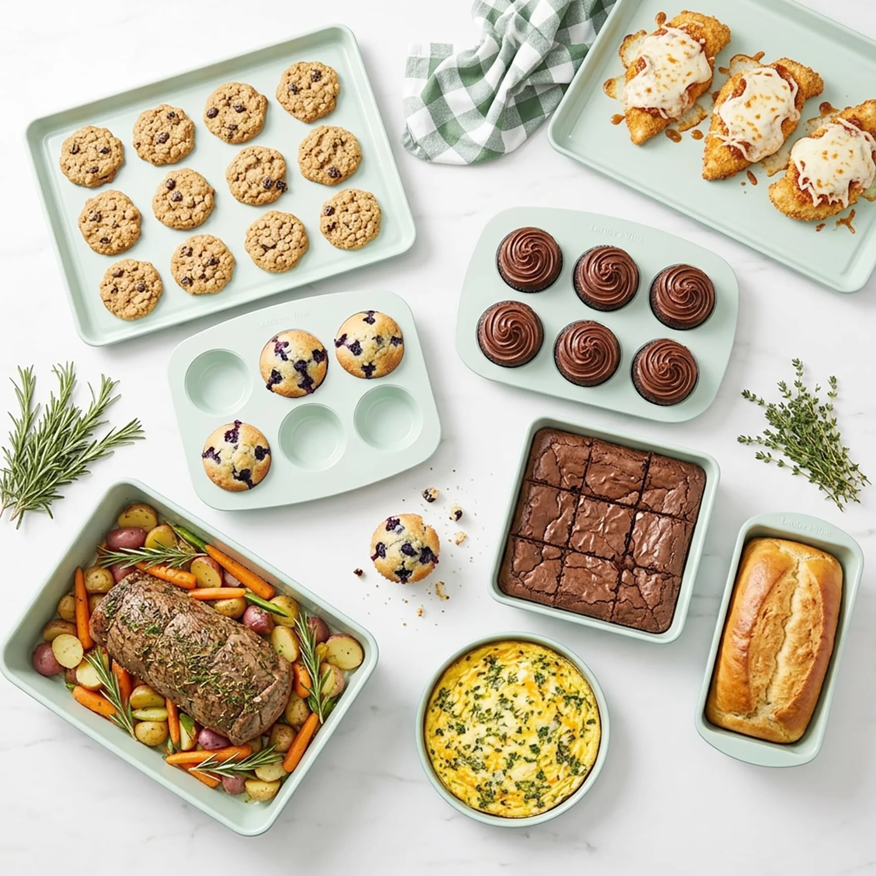Larder & Vine Zestaw do pieczenia – bez PFAS/PFOS/PTFE, wytrzymała stal aluminiowa z ceramicznym wykończeniem, zawiera blachy, bochenek, puszki na muffiny, okrągłą patelnię, patelnię kwadratową,