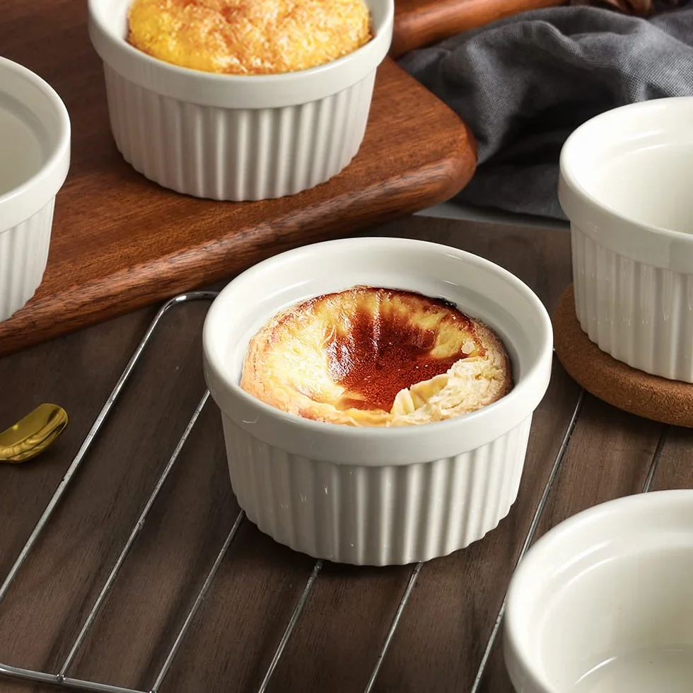 homEdge Porcelanowy zestaw Ramekins, miska do lodów, kremowa brûlée Ramekins do pieczenia, zestaw 6 sztuk, biały
