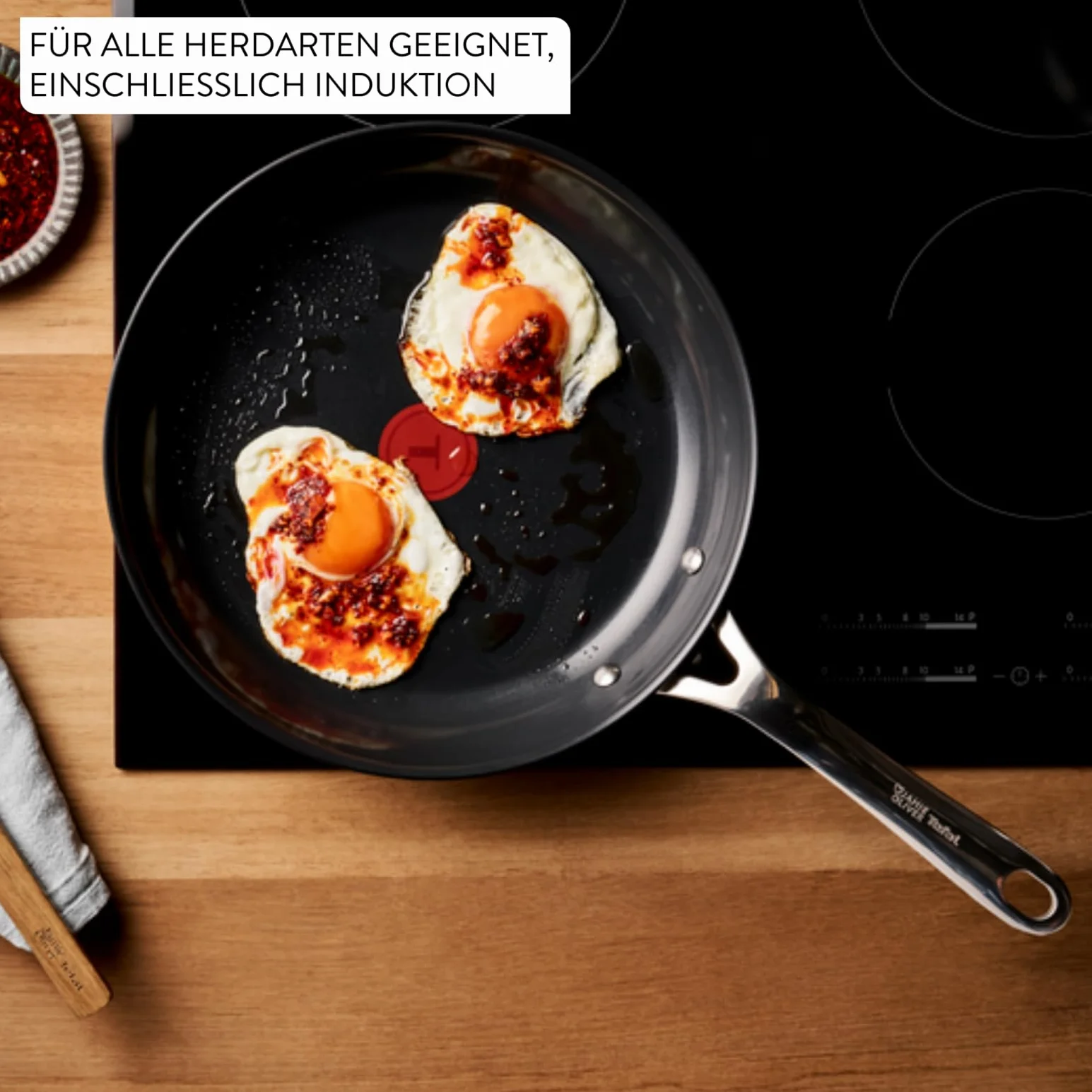 TEFAL H880S234 Jamie Oliver, zestaw, patelnie 24/28 cm, stal nierdzewna, powłoka ceramiczna, nieprzywierająca, Thermo Signal, nitowany uchwyt, podkładka z filcu, do wszystkich kuchenek, srebrny/czarny