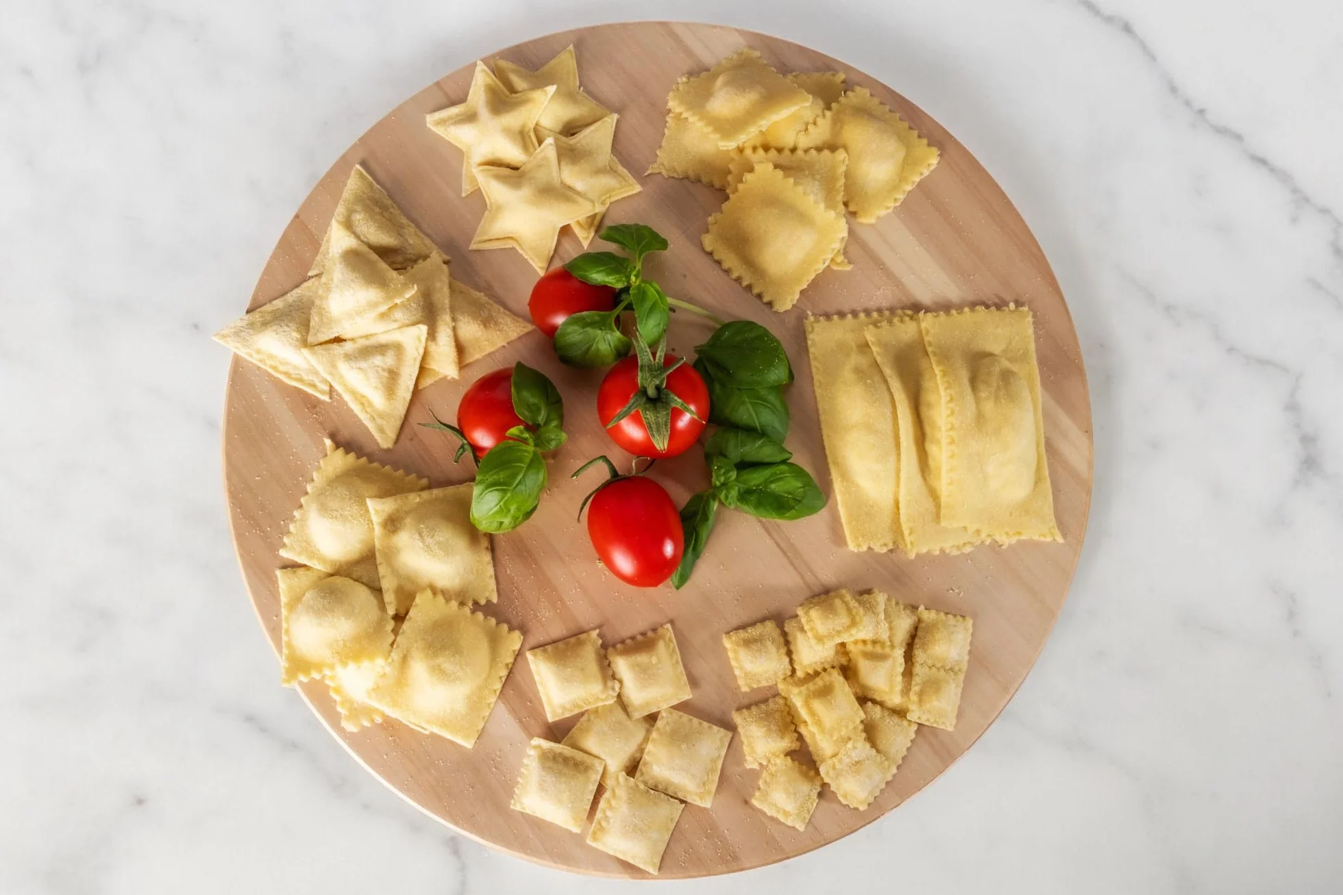 Imperia Klasyczna linia Raviolamp. Forma ravioli Made in Italy. Akcesoria do maszyny do ciasta. Akcesoria kuchenne z aluminium do świeżego ciasta. Z Mattarello (12 Ravioli szefa kuchni)