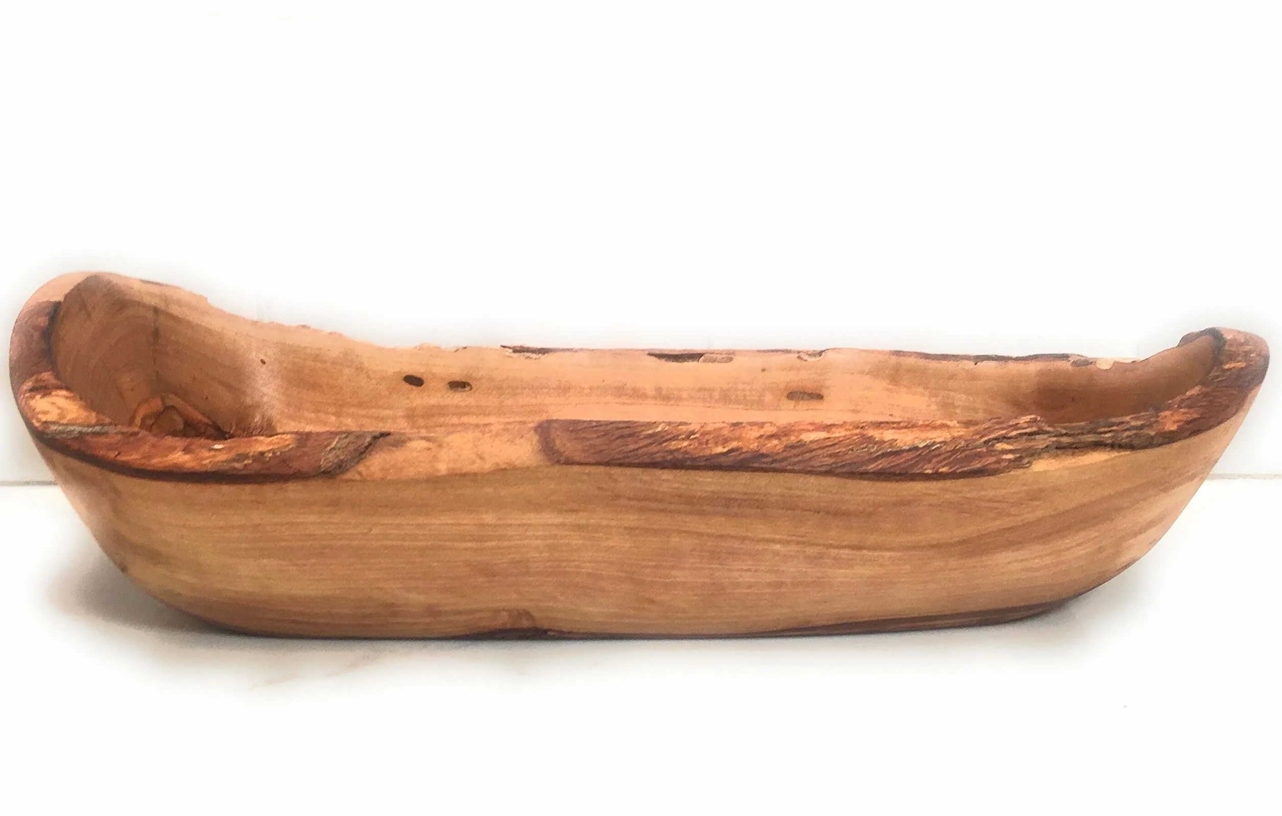 Rustykalny rzemieślniczy kosz na chleb/bagietki z drewna oliwnego- krawędź żywej kory - od Orchard Hardwoods. Owalna miska do serwowania włoskiego chleba lub dowolnego jedzenia. W średnim 35 cm, dł. 45 cm (średnio 35 x 10 x 7,6 cm)