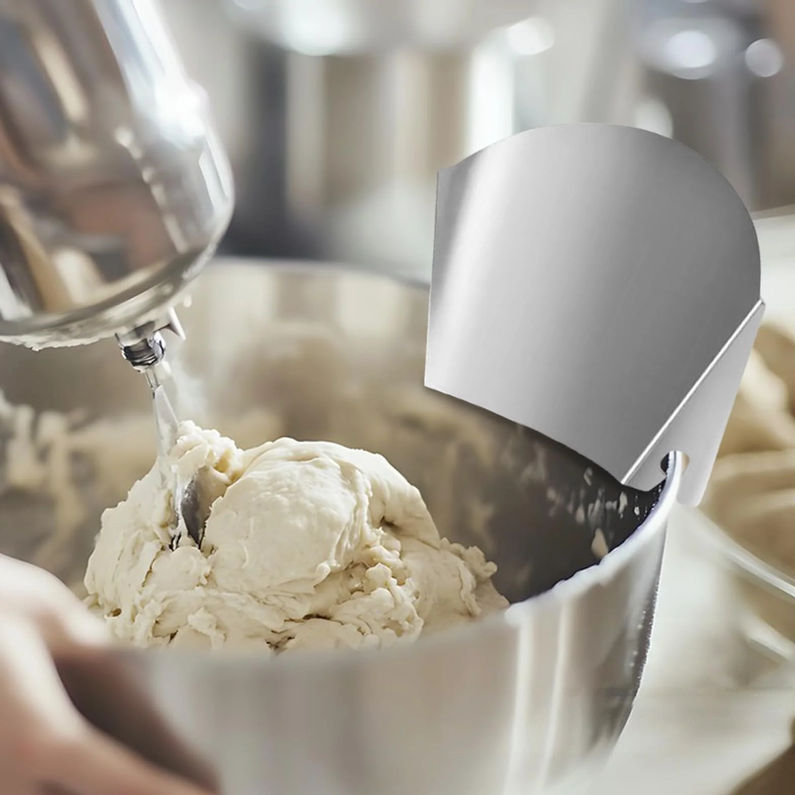 Kitchen Mixer Pouring Shield, Anti-Splash Pour Chute, Stainless Steel Splatter Guard, Protective Mixer Cover, Versatile Kitchen Accessory 7.87x15.35 inches for Glass Bowl