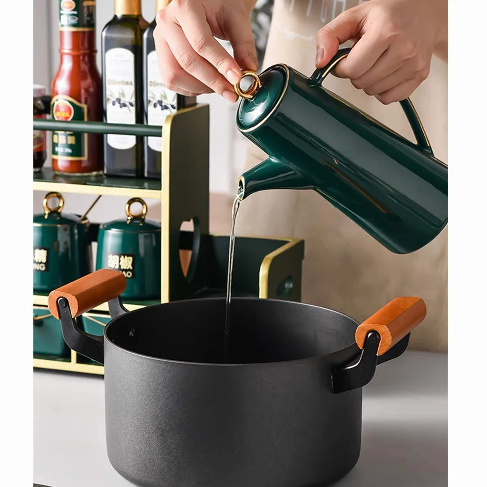 ESNY Generyczna butelka na oliwę z oliwek, ceramiczna, nadaje się do przechowywania oleju, octu, sosu sojowego i innych płynów, 1 sztuka, 400 ml
