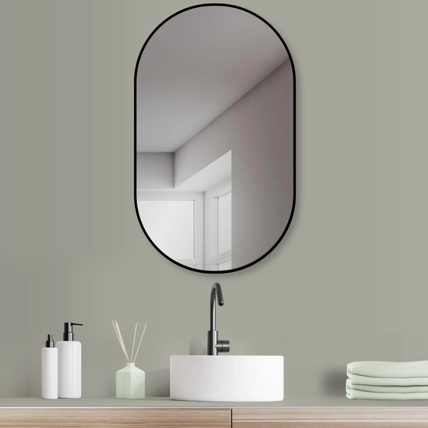 HOKO® Designerskie lustro ścienne owalne 60 x 100 cm z metalową ramą matową czarną. Możliwość montażu WYSOKIEGO i POPRZECHOWEGO Owalne lustro do łazienki, korytarza, sypialni. Lustro designerskie z