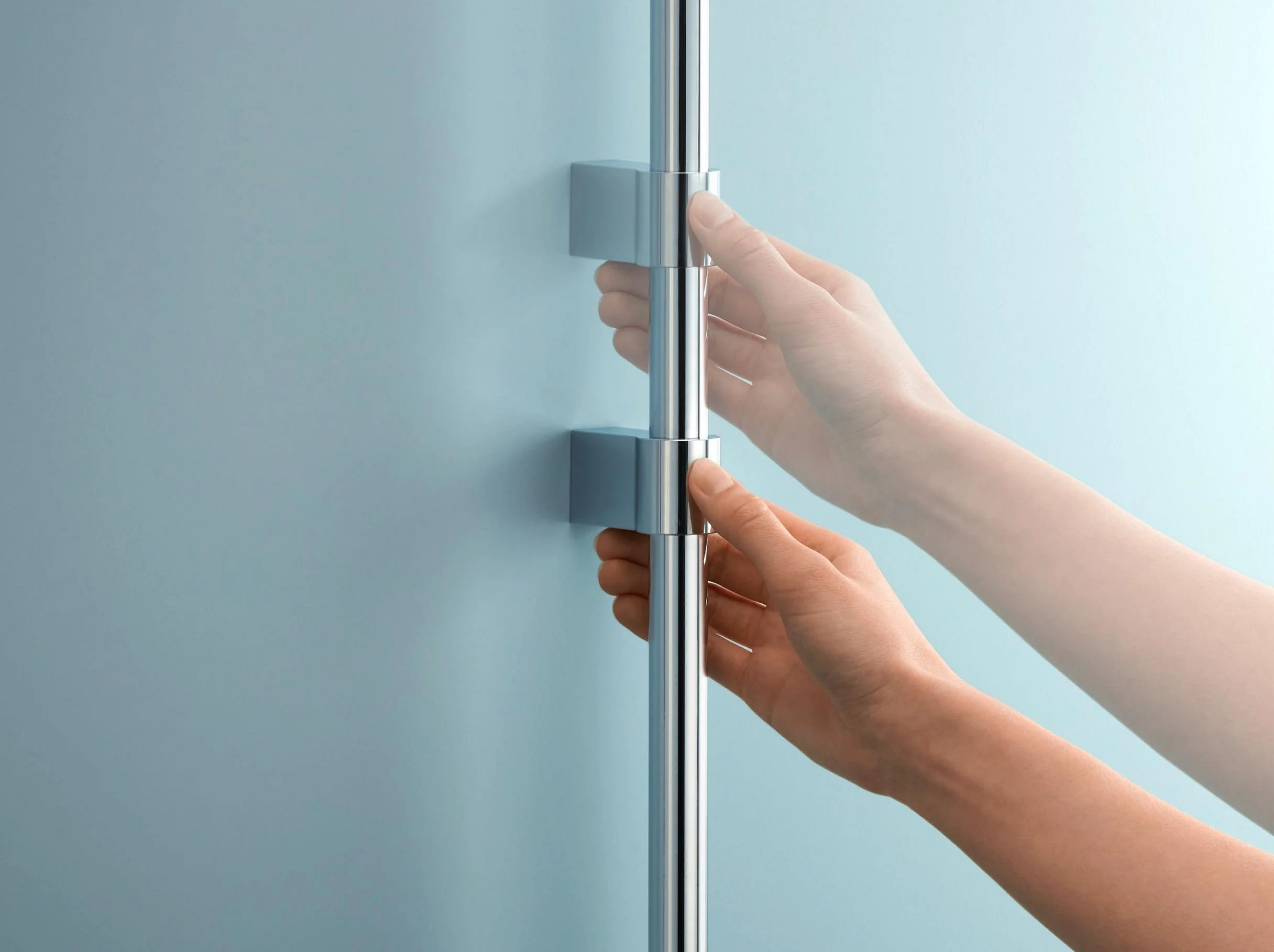 GROHE Vitalio QuickFix 27724001 uniwersalna szyna prysznicowa, 60 cm (z uchwytami ściennymi, elementem ślizgowym i uchwytem obrotowym, siła trzymania maks. 20 kg), bardzo łatwy montaż QuickGlue Chrome