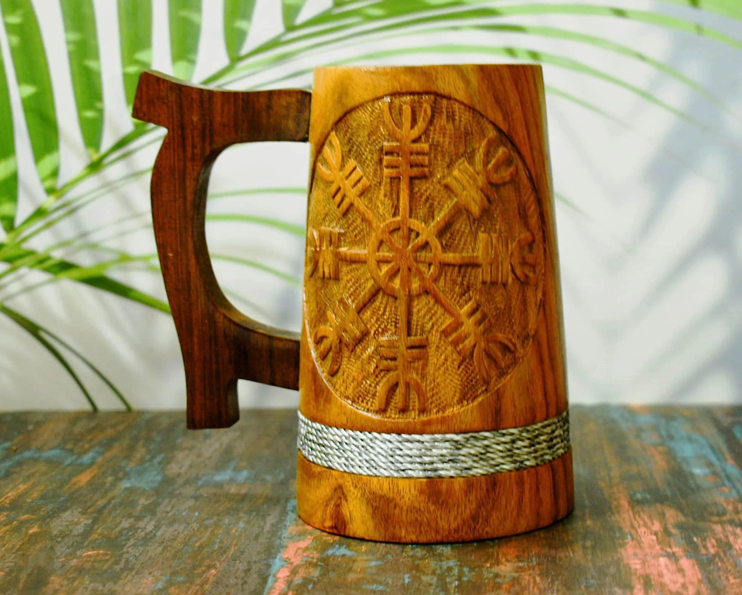 Lichtenberg Płonące drewniane kubki do piwa, ręcznie robiony kubek do piwa, kufel wikingów, prezent urodzinowy dla mężczyzny, drewniany kubek do piwa (Viking) - 590 ml