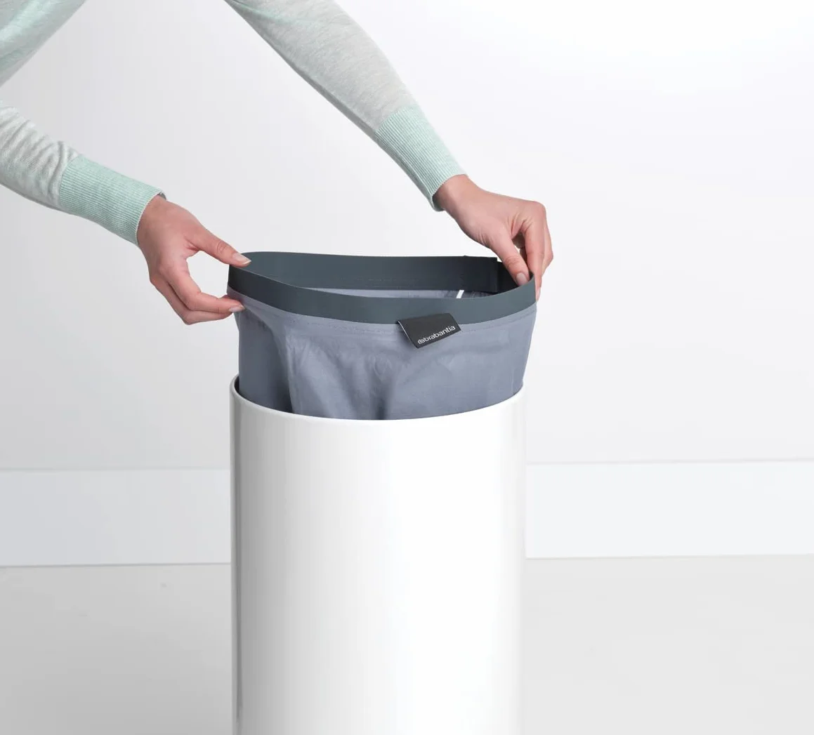 Brabantia Stalowy kosz na bieliznę 35L, pokrywa z korka, Biały