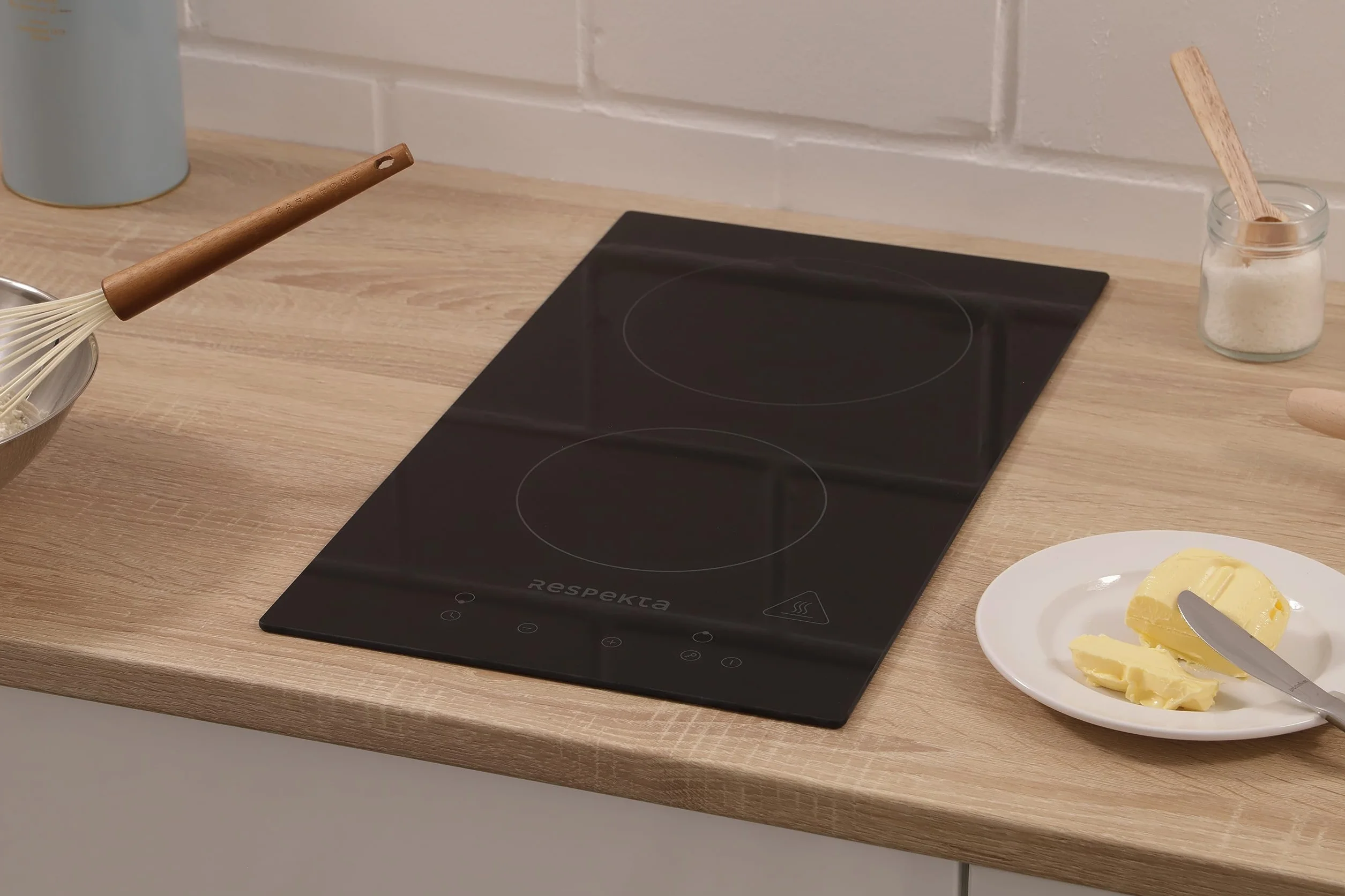 Respekta Domino bezramowa płyta ceramiczna autark/Płyta grzewcza z 2 płytami z wtyczką / 9 poziomów mocy/Sterowanie dotykowe/Blokada rodzicielska/Timer / 30 cm/czarna / KM9130T-28