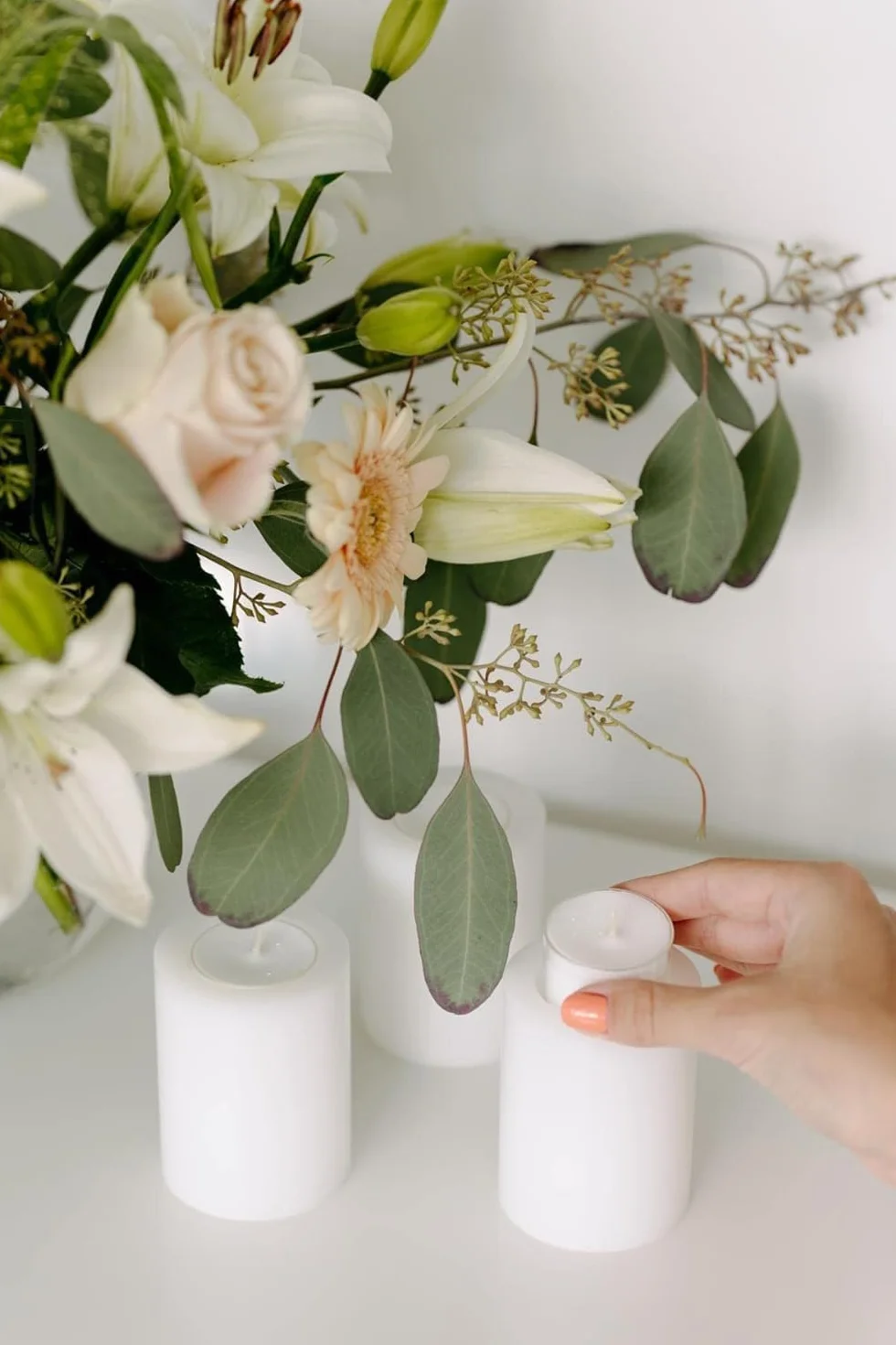 Świeczki do podgrzewania HORECA CANDLES 100 sztuk 8 godzin palenia białe woskowe bezdymne