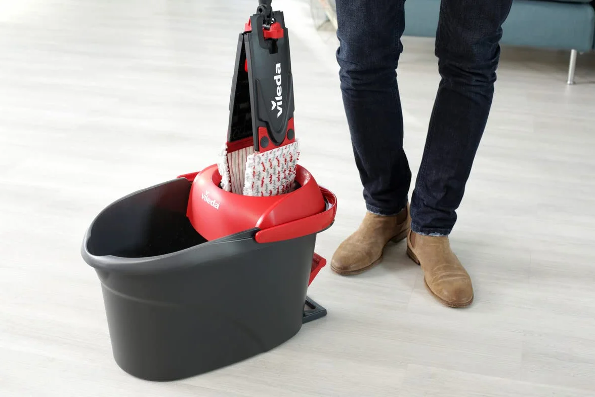 Vileda Ultramax Xl Turbo Box Zestaw Mop i Wiadro, Czarny/Czerwony, XL