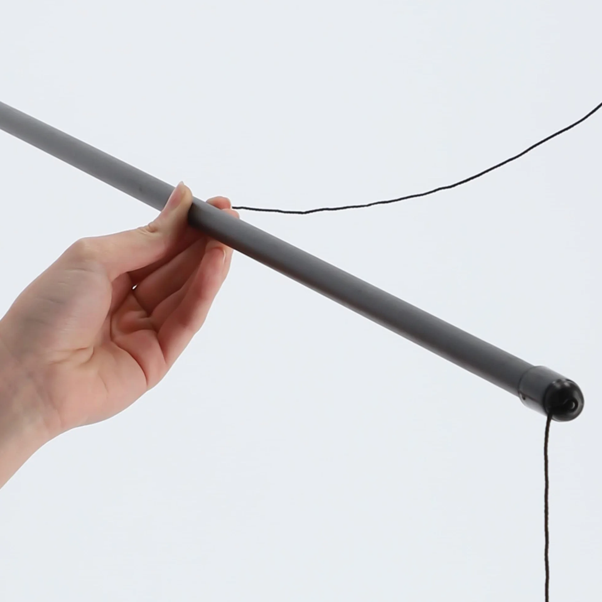 KADAX Suszarka sufitowa na pranie, 6 prętów 110 cm, udźwig 12 kg, czarna, stalowe pręty z powłoką PE, montaż sufitowy, oszczędność miejsca